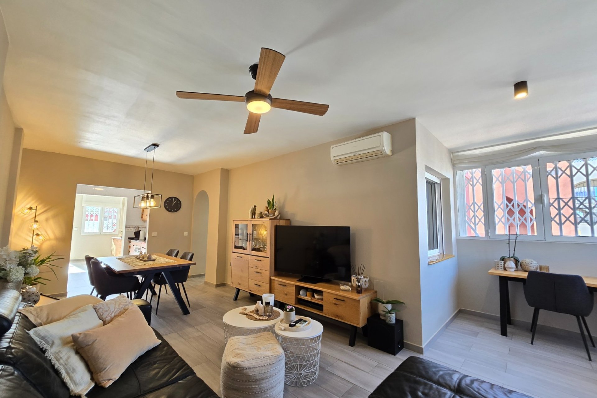 Wiederverkauf - Wohnung -
Orihuela Costa - Costa Blanca