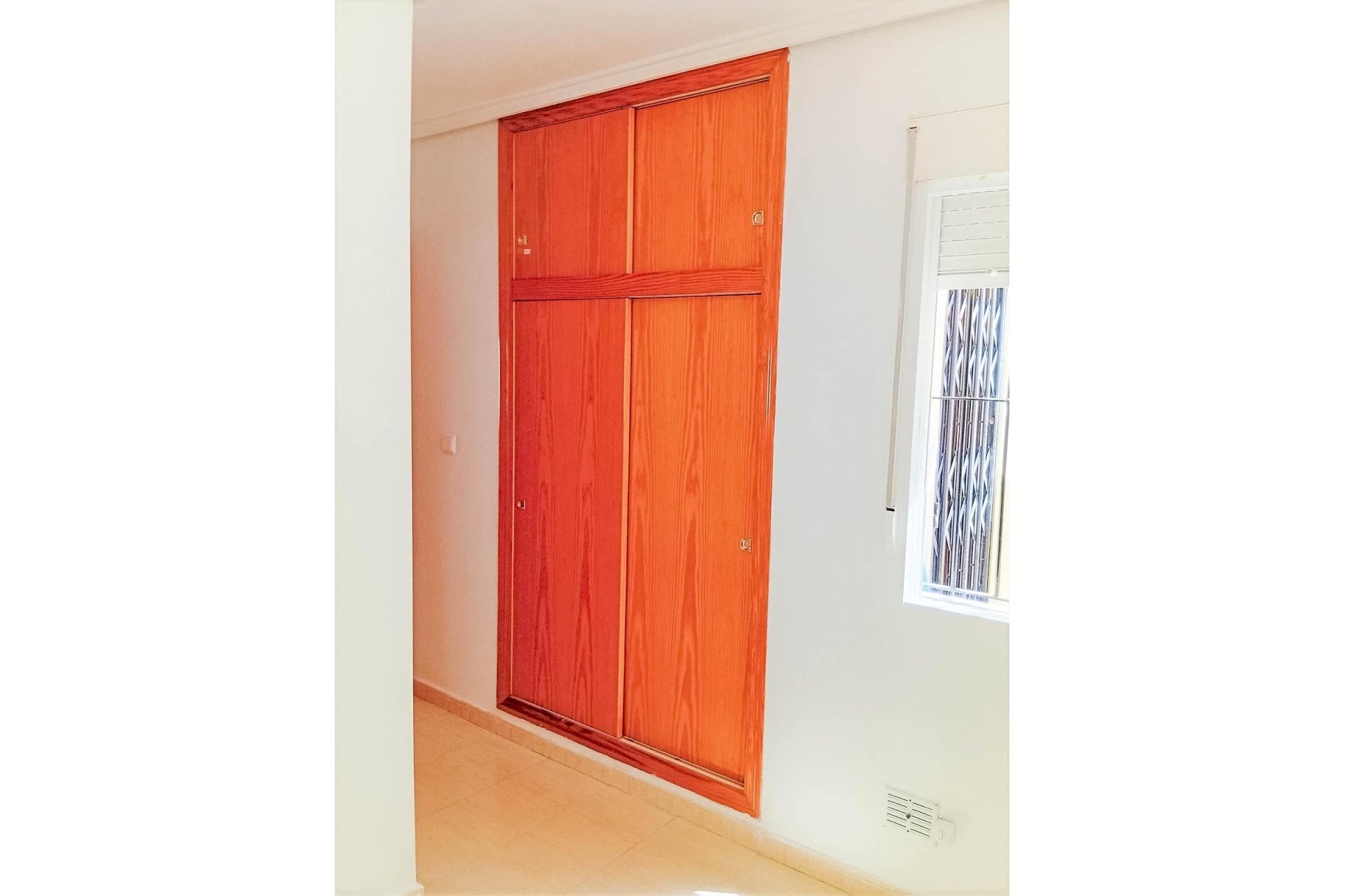 Wiederverkauf - Wohnung -
Orihuela Costa - La Florida