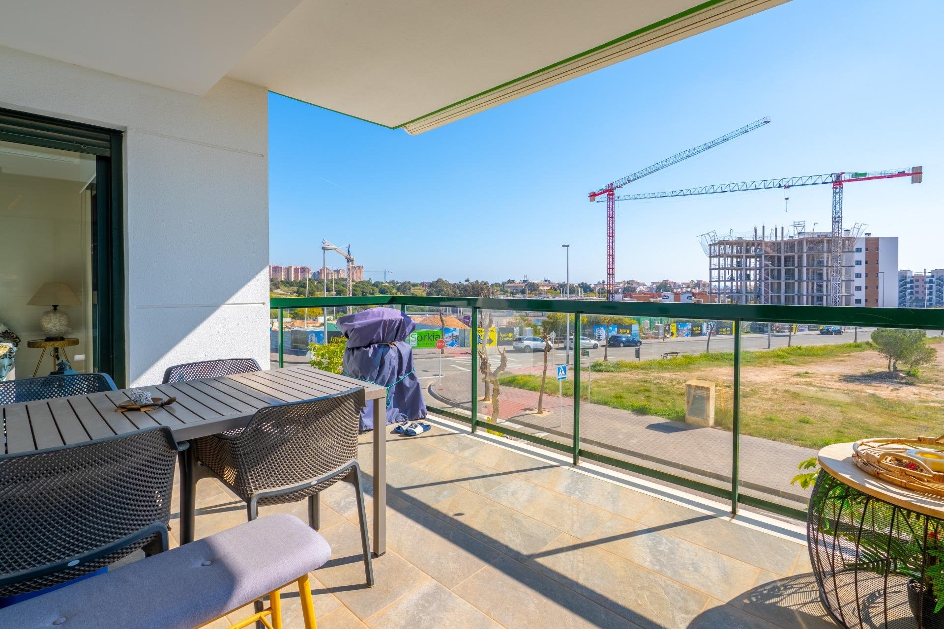 Wiederverkauf - Wohnung -
Orihuela Costa - Mil Palmeras