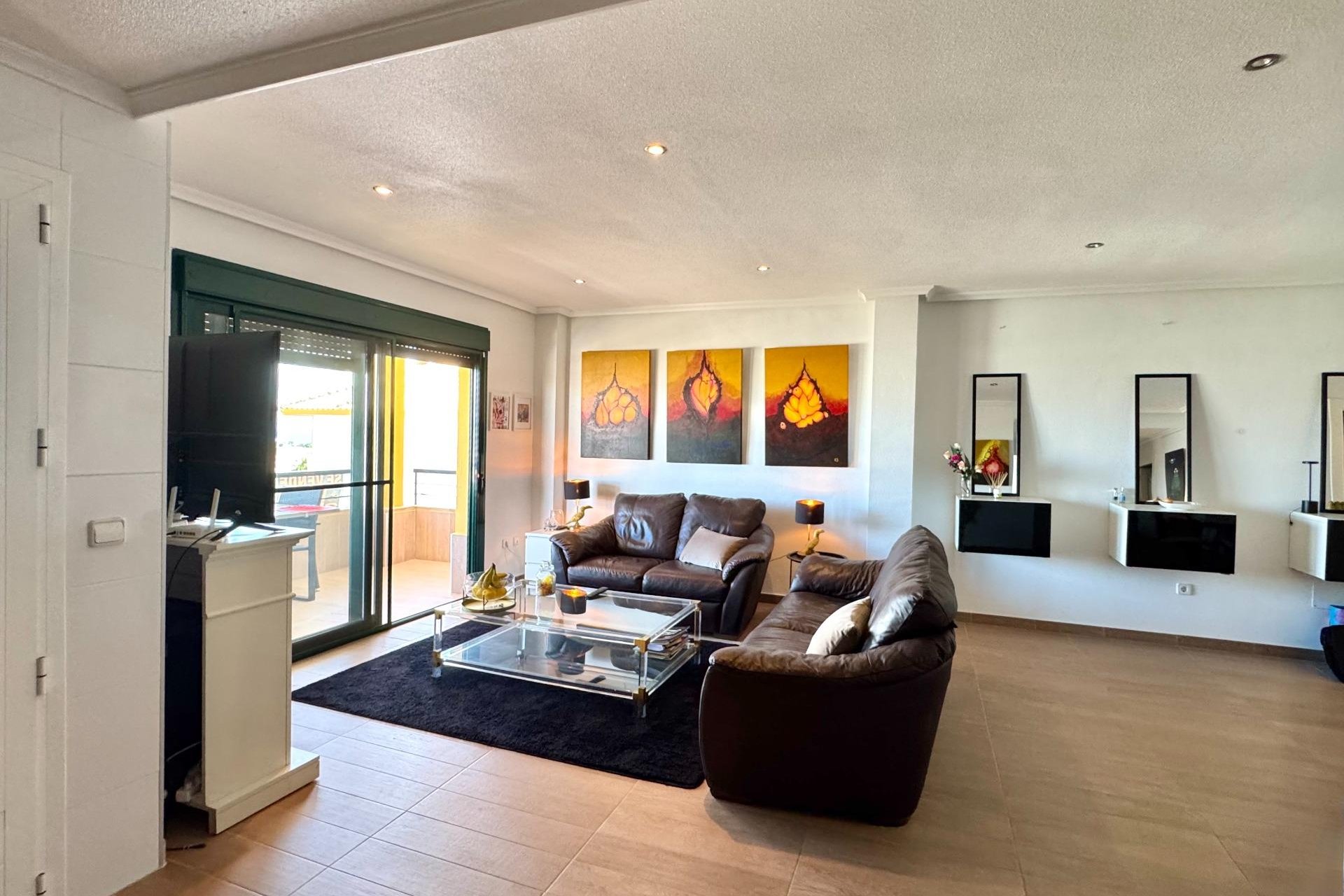 Wiederverkauf - Wohnung -
Orihuela Costa - Villamartín-las Filipinas