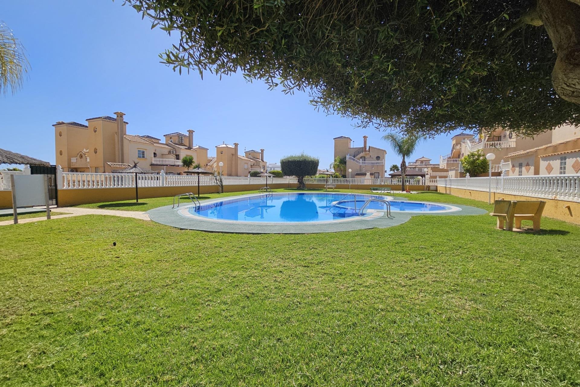 Wiederverkauf - Wohnung -
Orihuela Costa