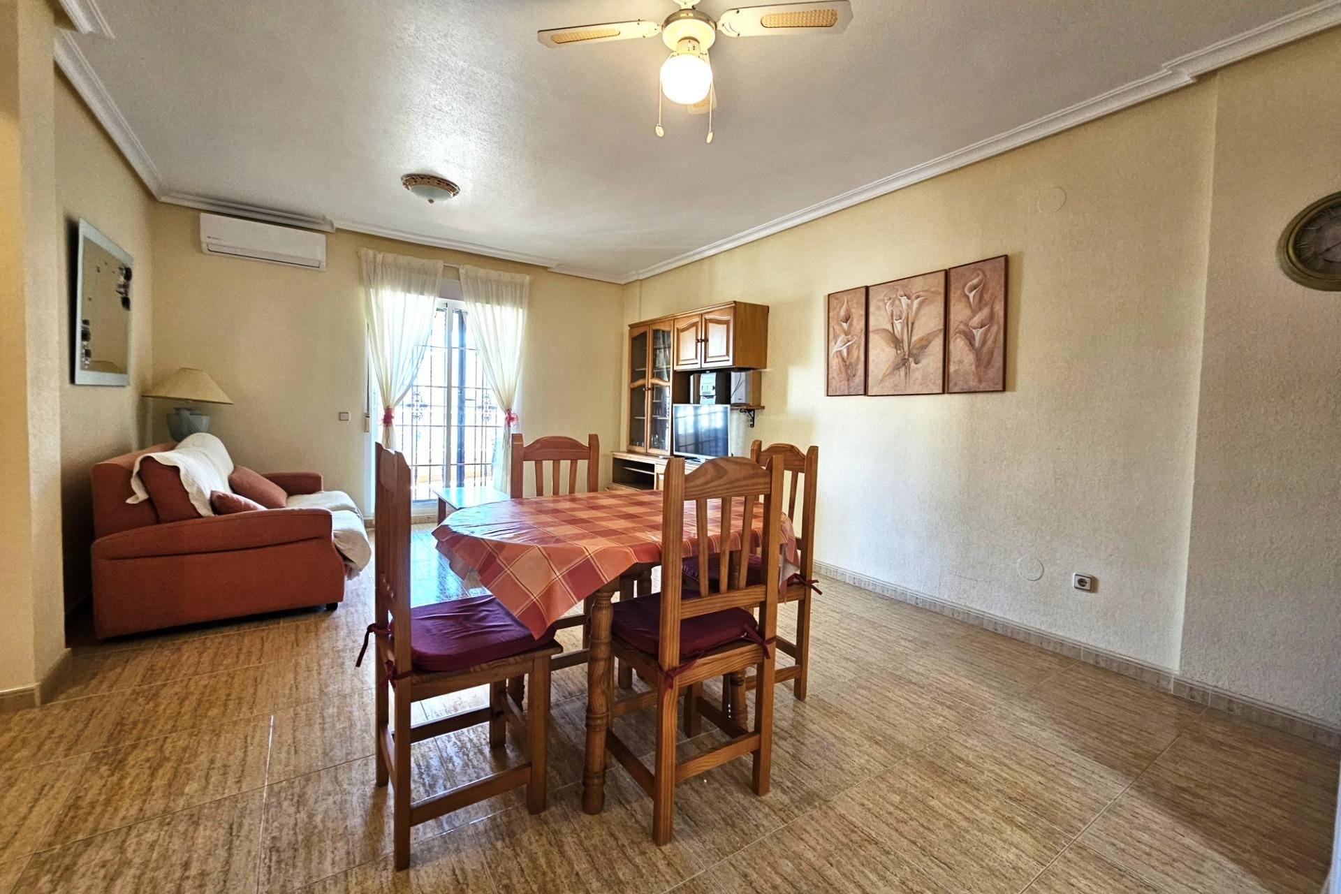 Wiederverkauf - Wohnung -
Orihuela Costa