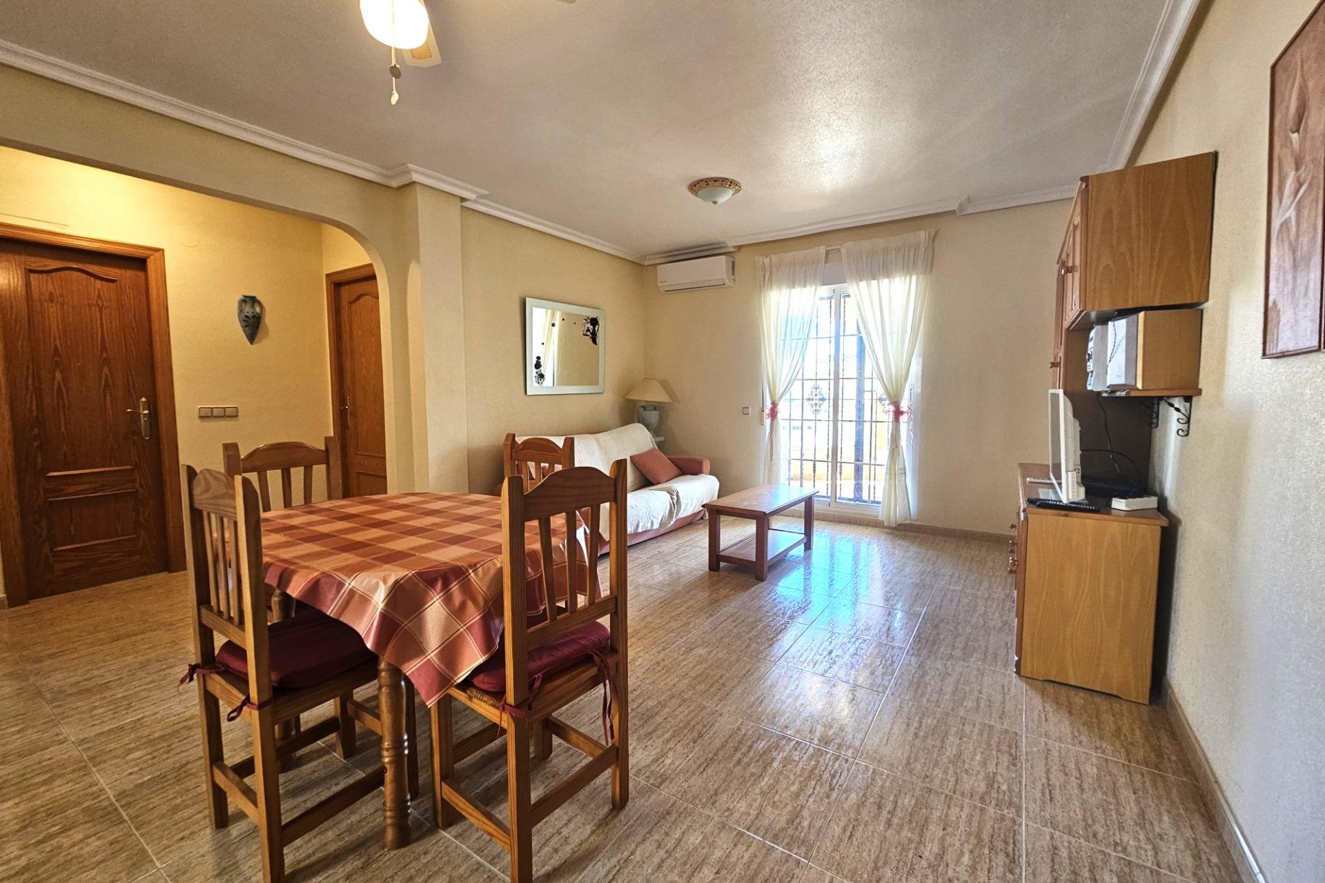 Wiederverkauf - Wohnung -
Orihuela Costa
