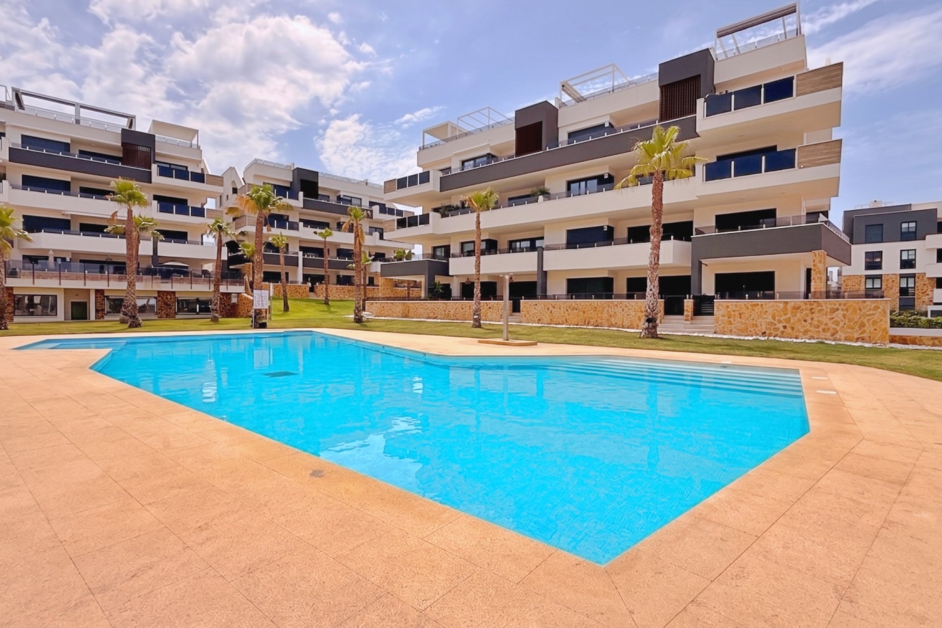 Wiederverkauf - Wohnung -
Orihuela - Inland