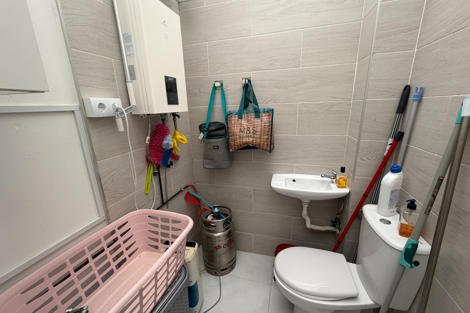 Wiederverkauf - Wohnung -
Orihuela - Inland