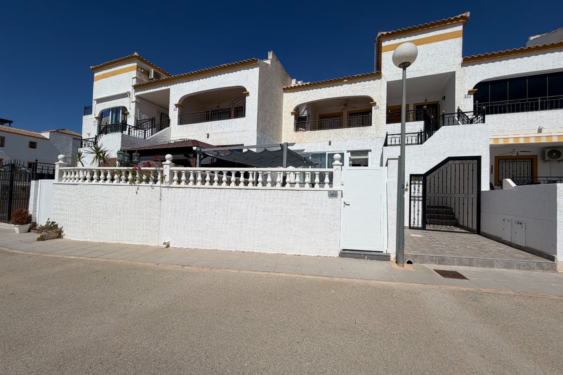 Wiederverkauf - Wohnung -
Orihuela - Inland