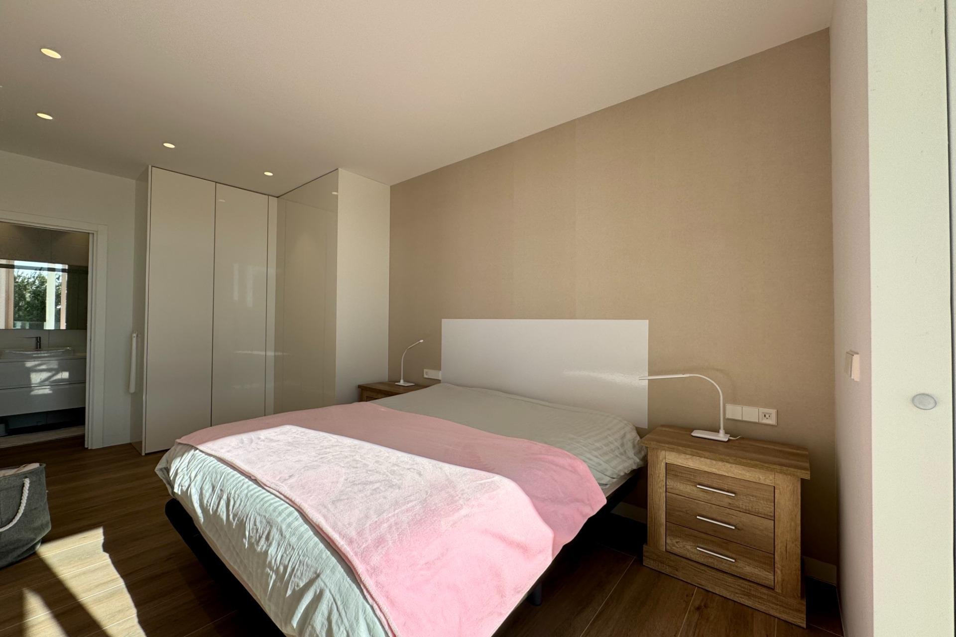 Wiederverkauf - Wohnung -
Orihuela - Las Colinas Golf