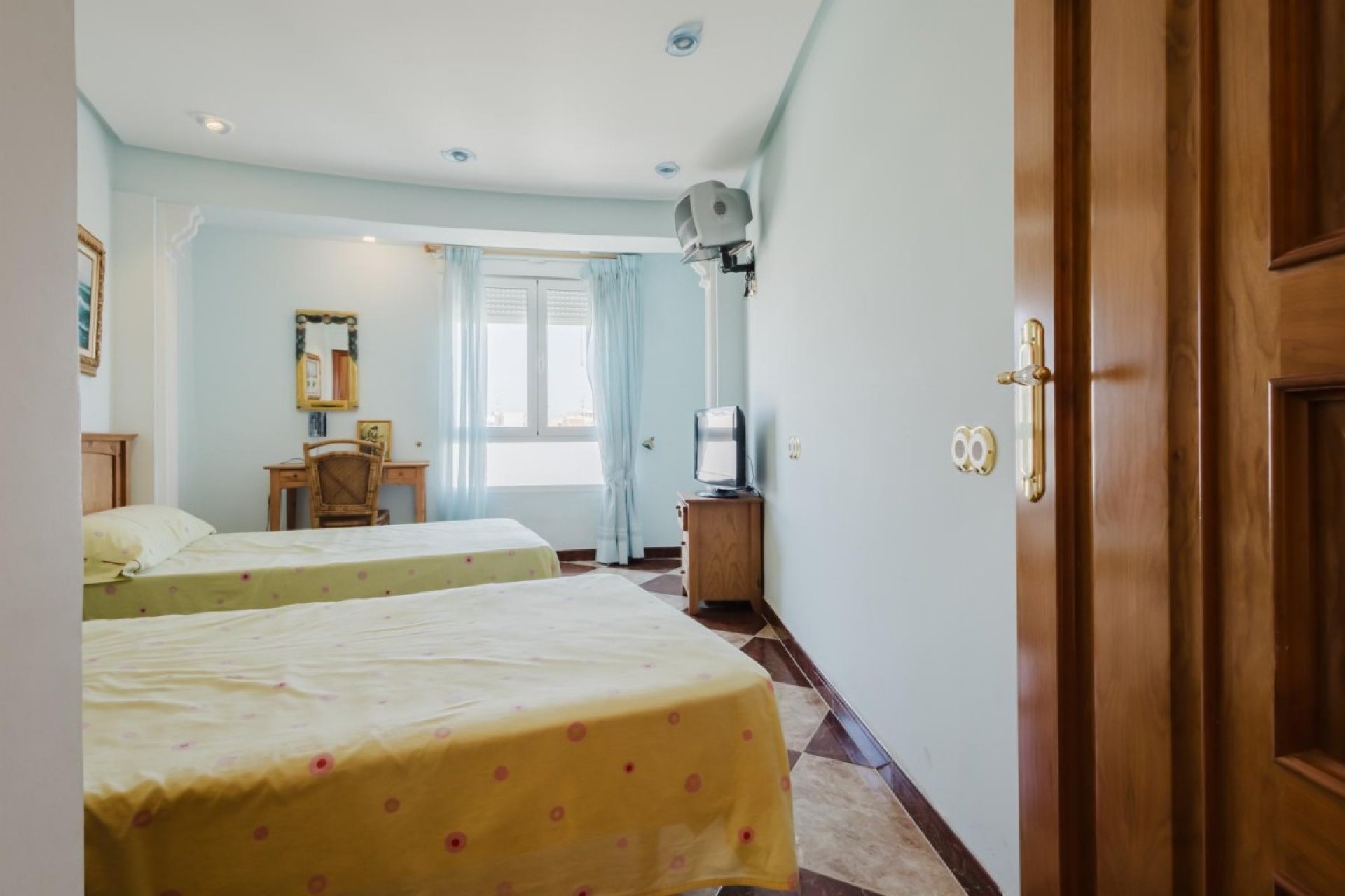Wiederverkauf - Wohnung -
Playa De Los Naufragos - Costa Blanca