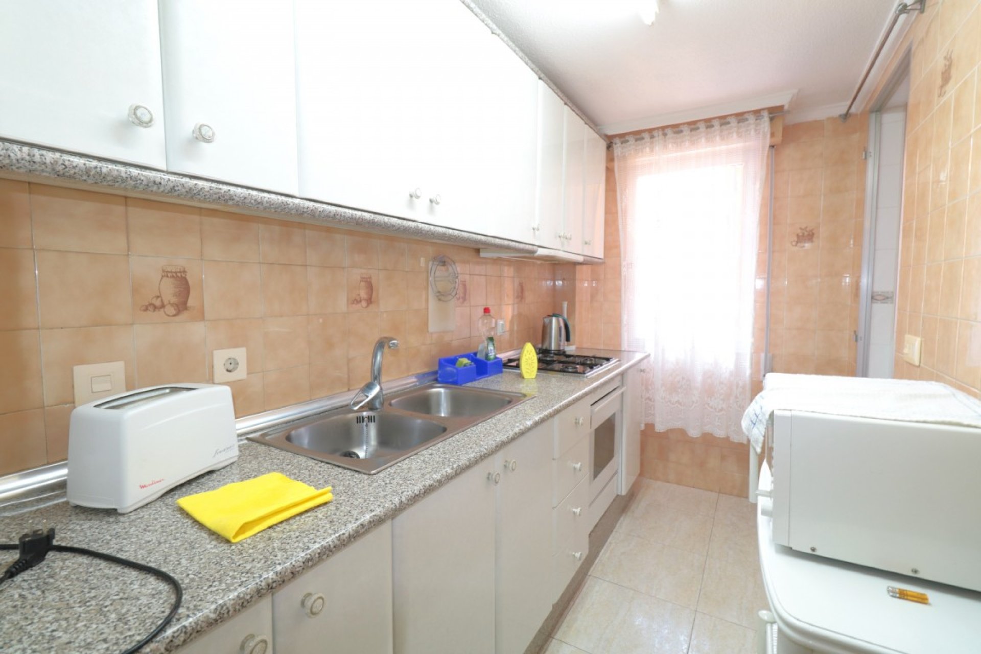 Wiederverkauf - Wohnung -
Playa Del Acequion - Costa Blanca