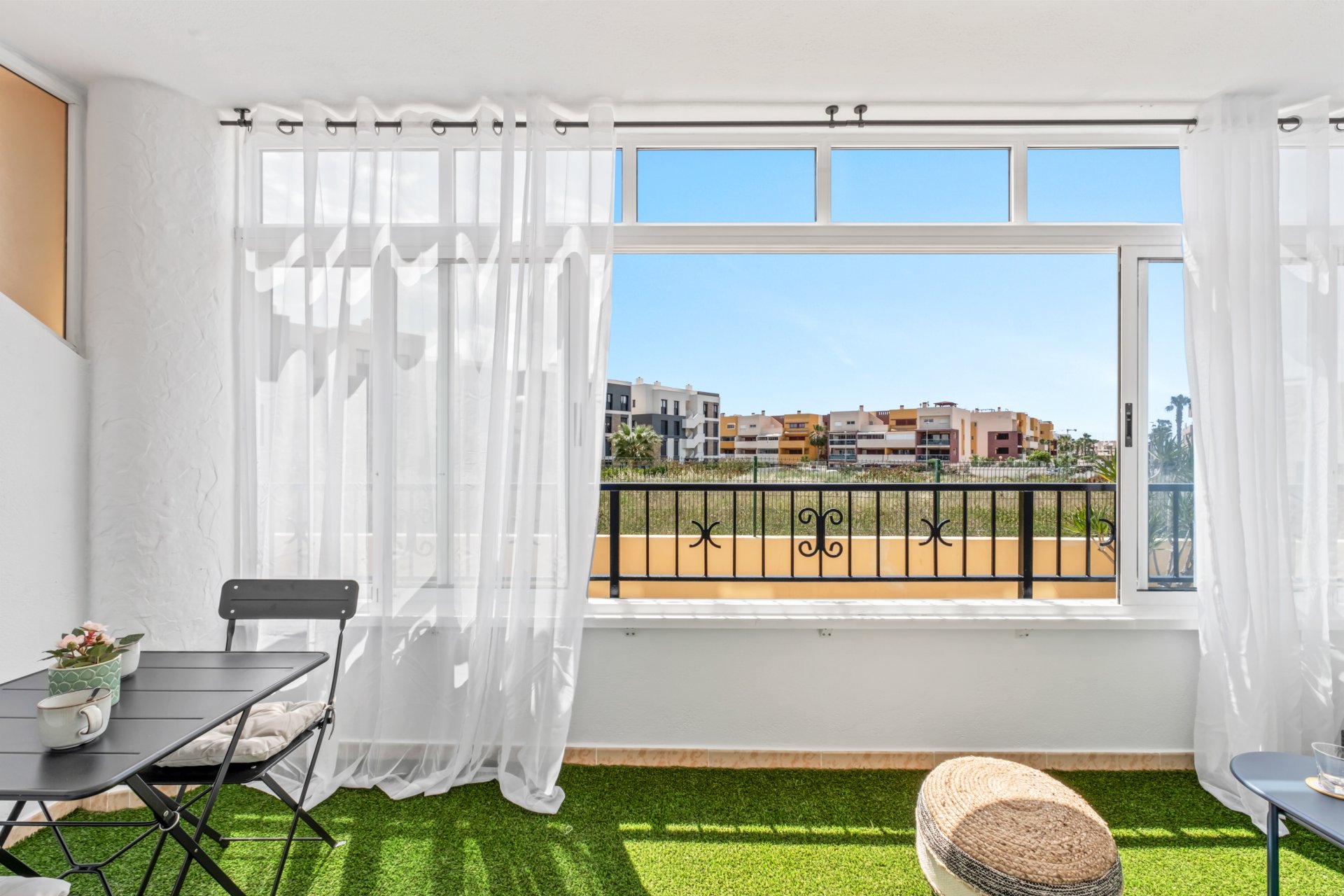 Wiederverkauf - Wohnung -
Playa Flamenca - Costa Blanca