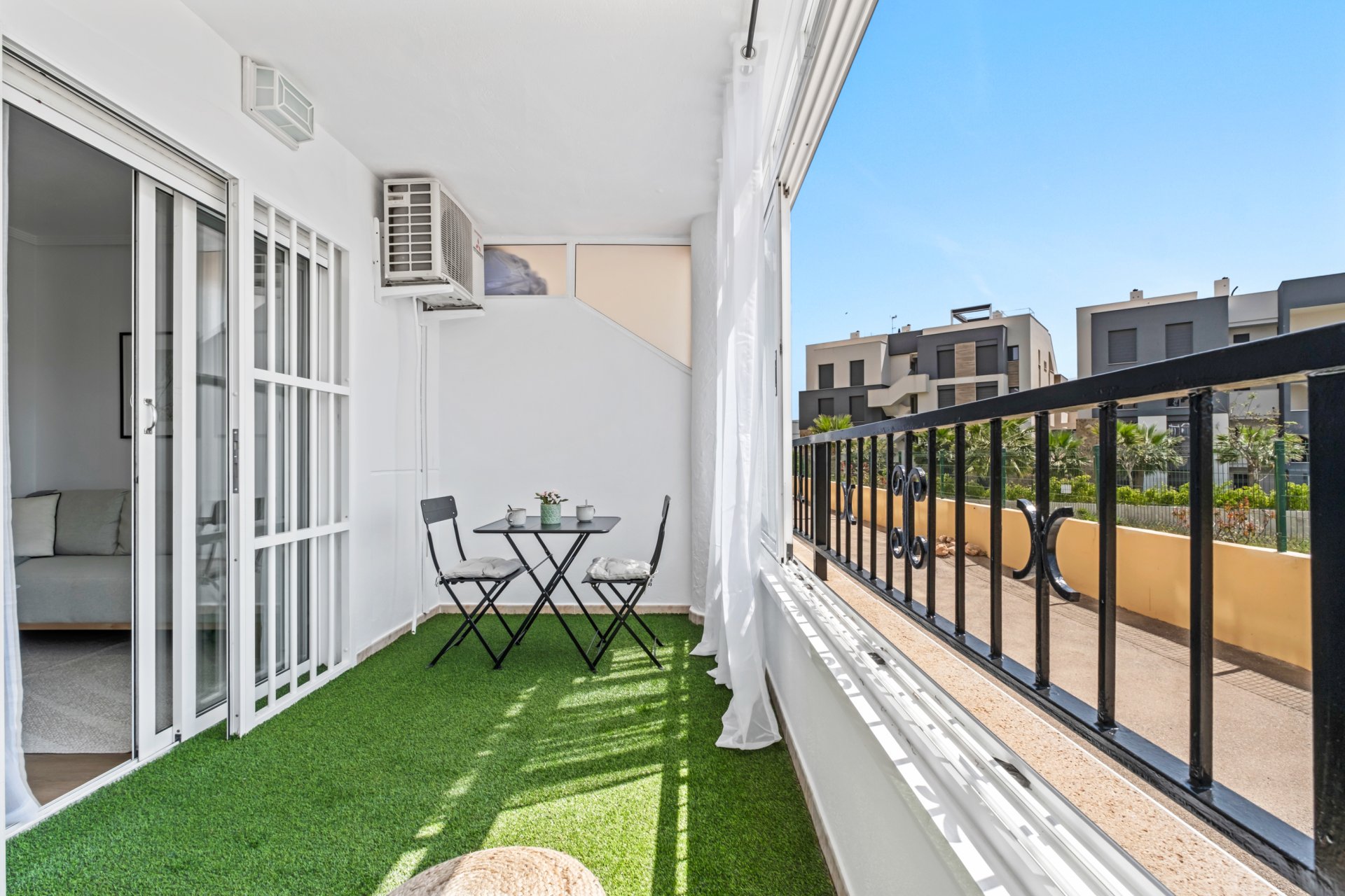 Wiederverkauf - Wohnung -
Playa Flamenca - Costa Blanca
