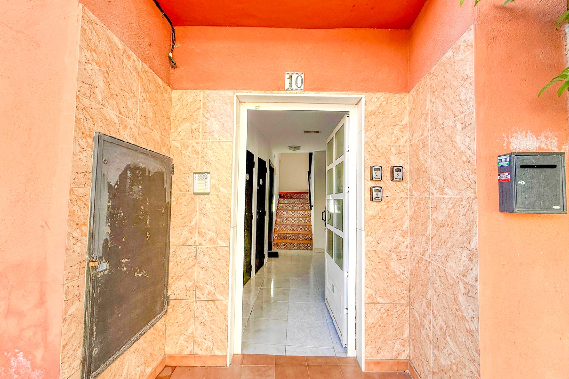 Wiederverkauf - Wohnung -
San Miguel de Salinas - Inland