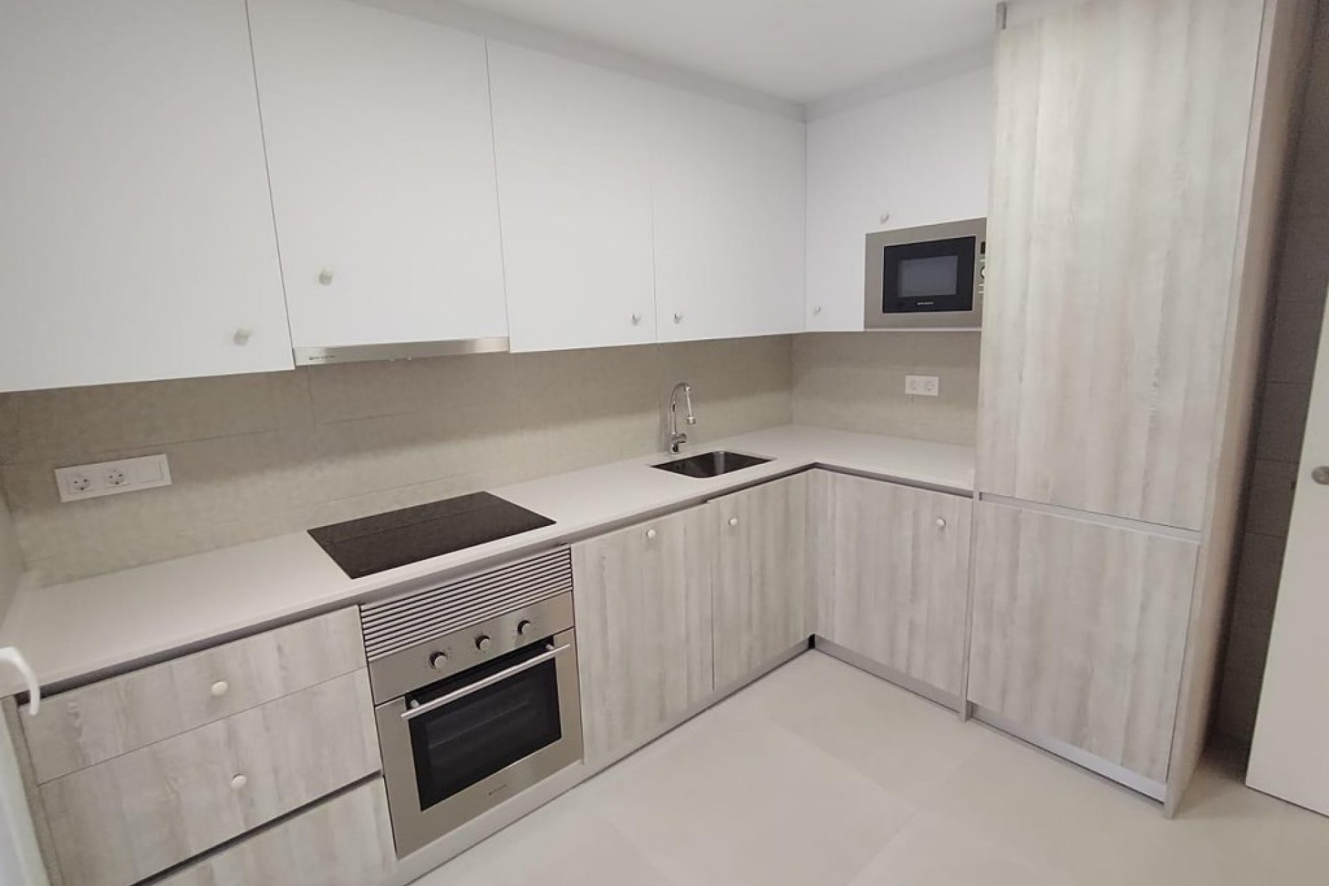 Wiederverkauf - Wohnung -
San Pedro del Pinatar - Costa Calida