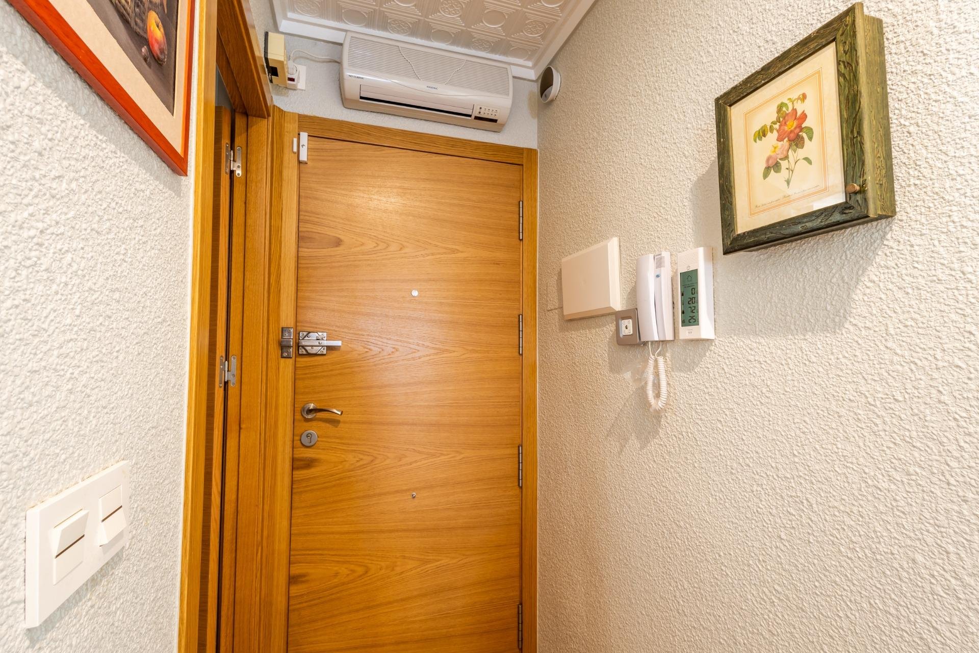 Wiederverkauf - Wohnung -
Torrevieja - Acequion