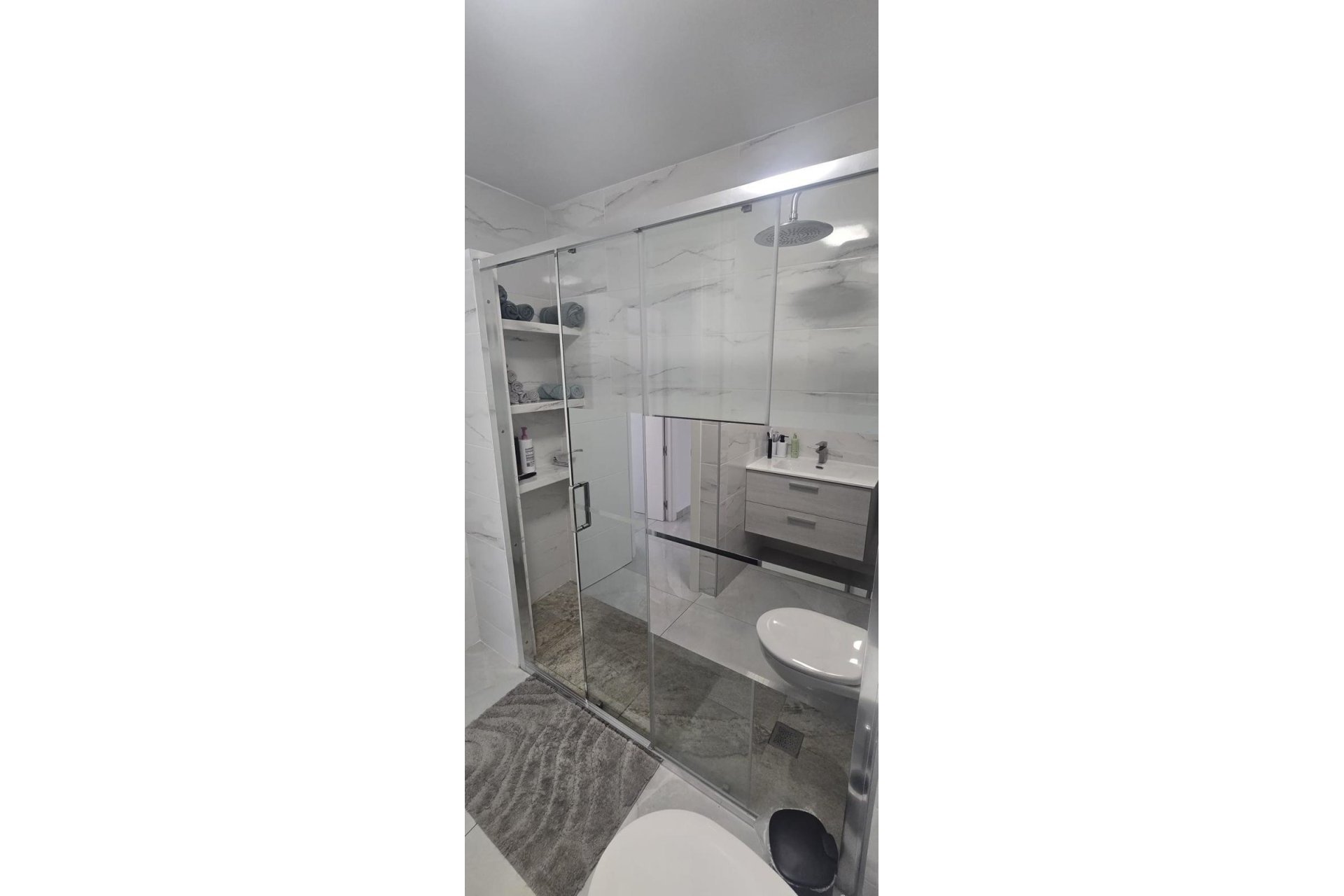 Wiederverkauf - Wohnung -
Torrevieja - Acequion