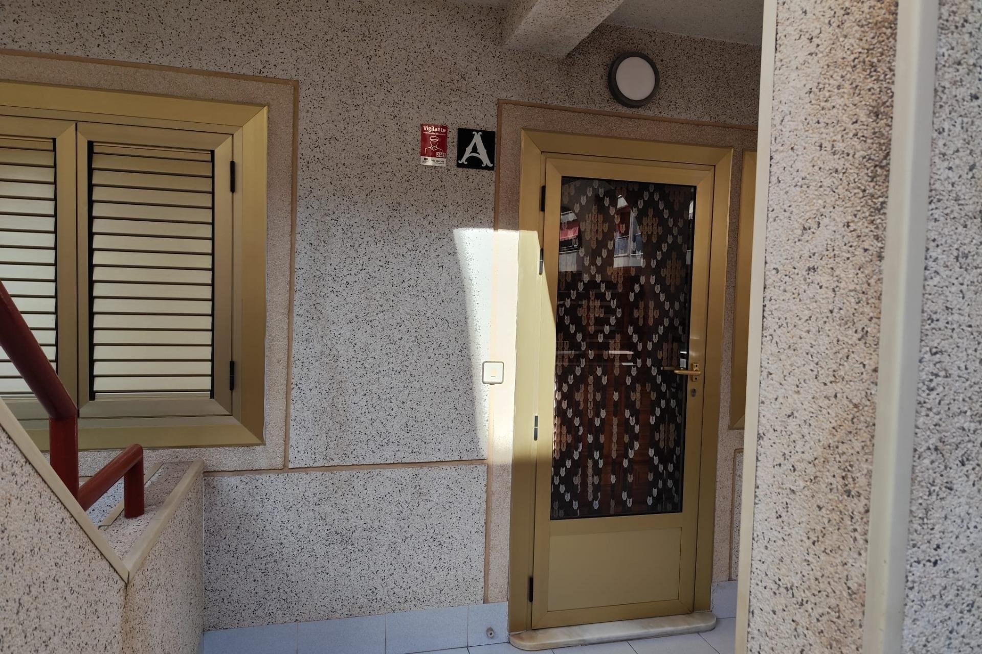 Wiederverkauf - Wohnung -
Torrevieja - Acequion