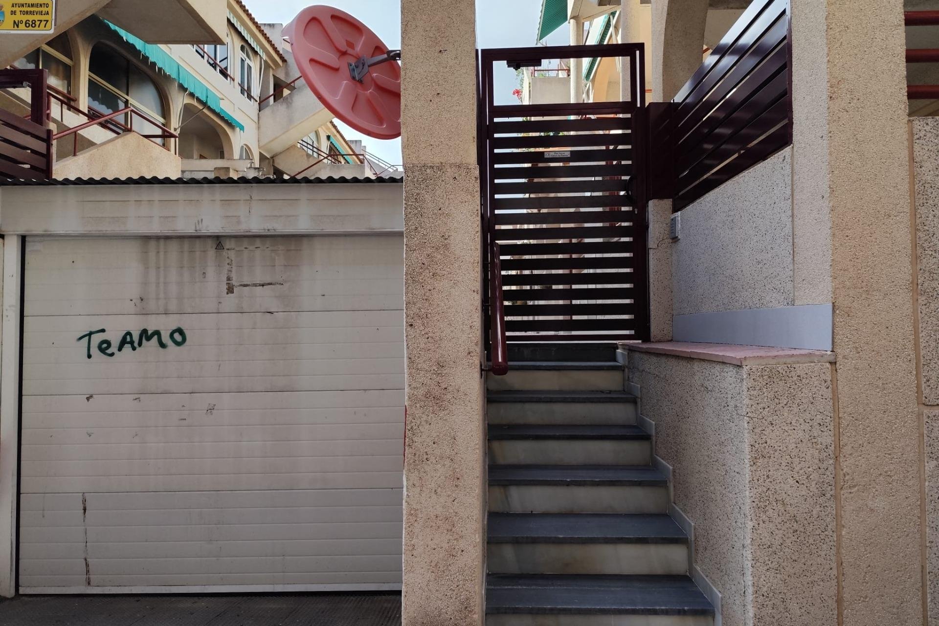 Wiederverkauf - Wohnung -
Torrevieja - Acequion