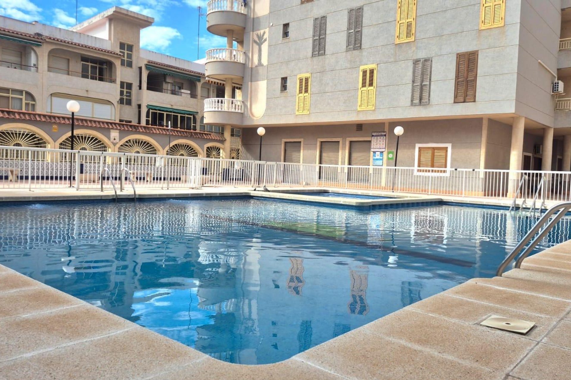 Wiederverkauf - Wohnung -
Torrevieja - Acequion