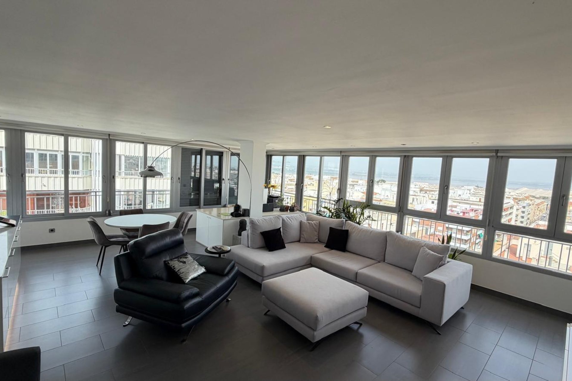 Wiederverkauf - Wohnung -
Torrevieja - Acequion