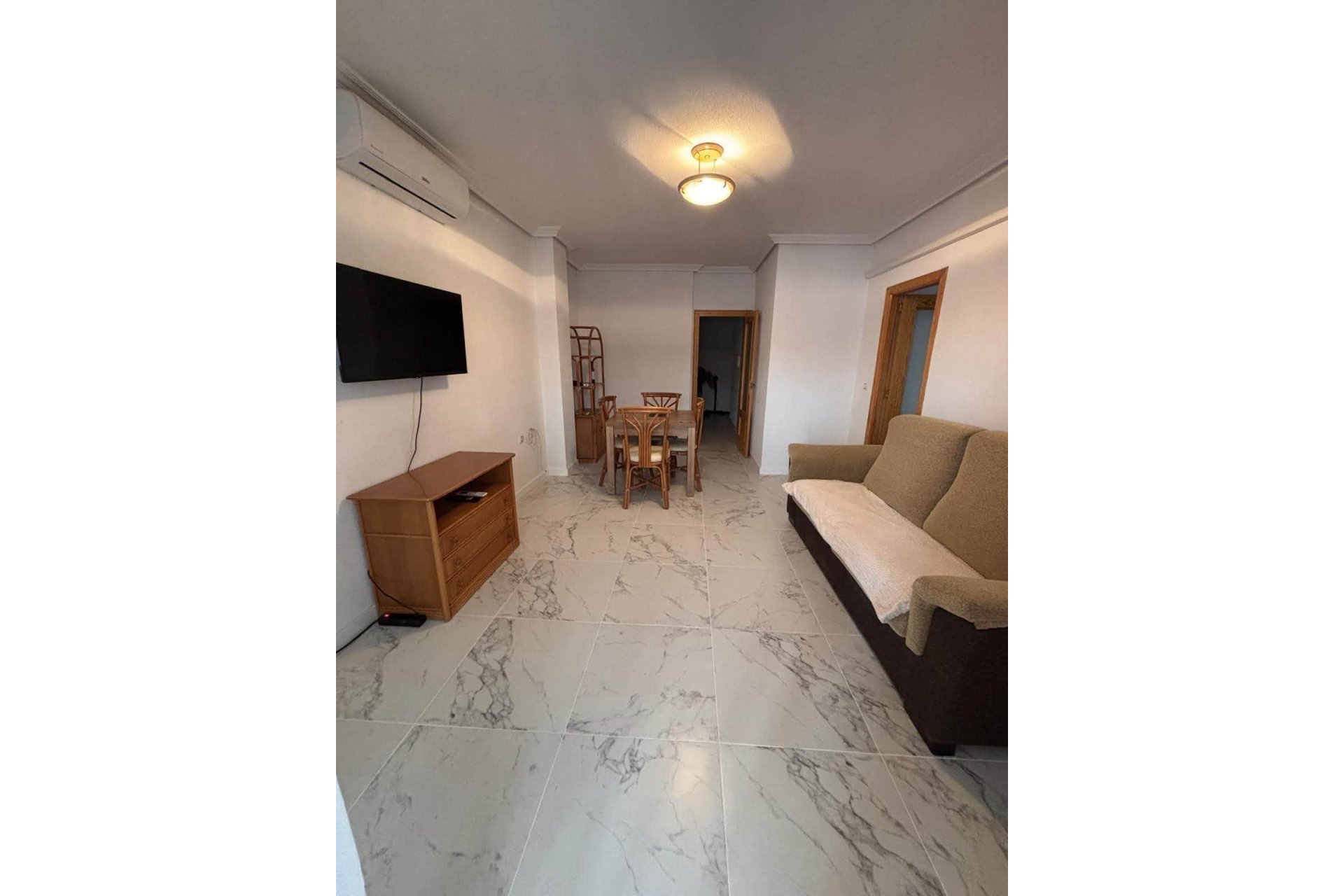 Wiederverkauf - Wohnung -
Torrevieja - Acequion