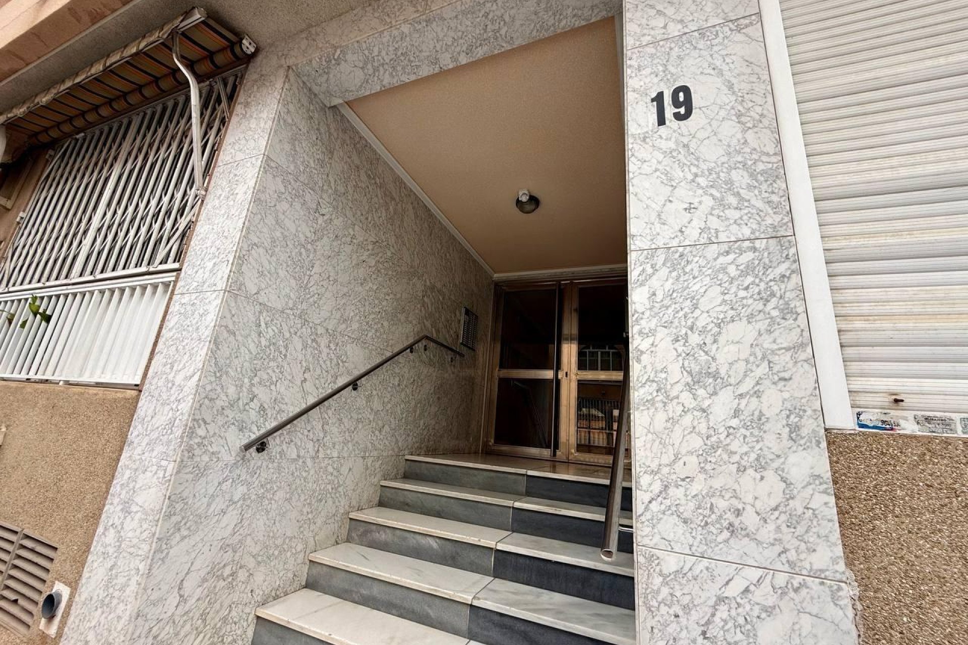 Wiederverkauf - Wohnung -
Torrevieja - Acequion
