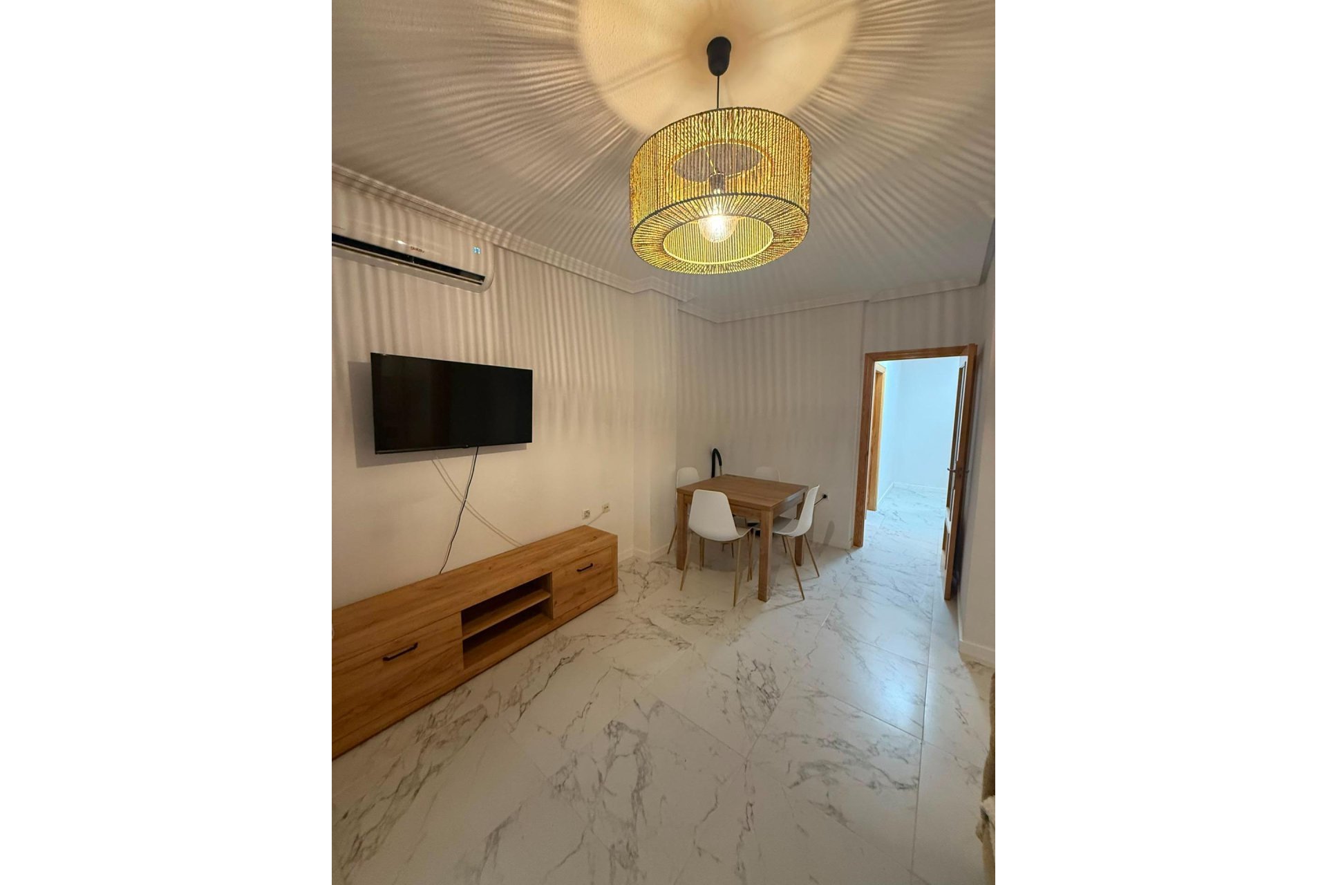 Wiederverkauf - Wohnung -
Torrevieja - Acequion