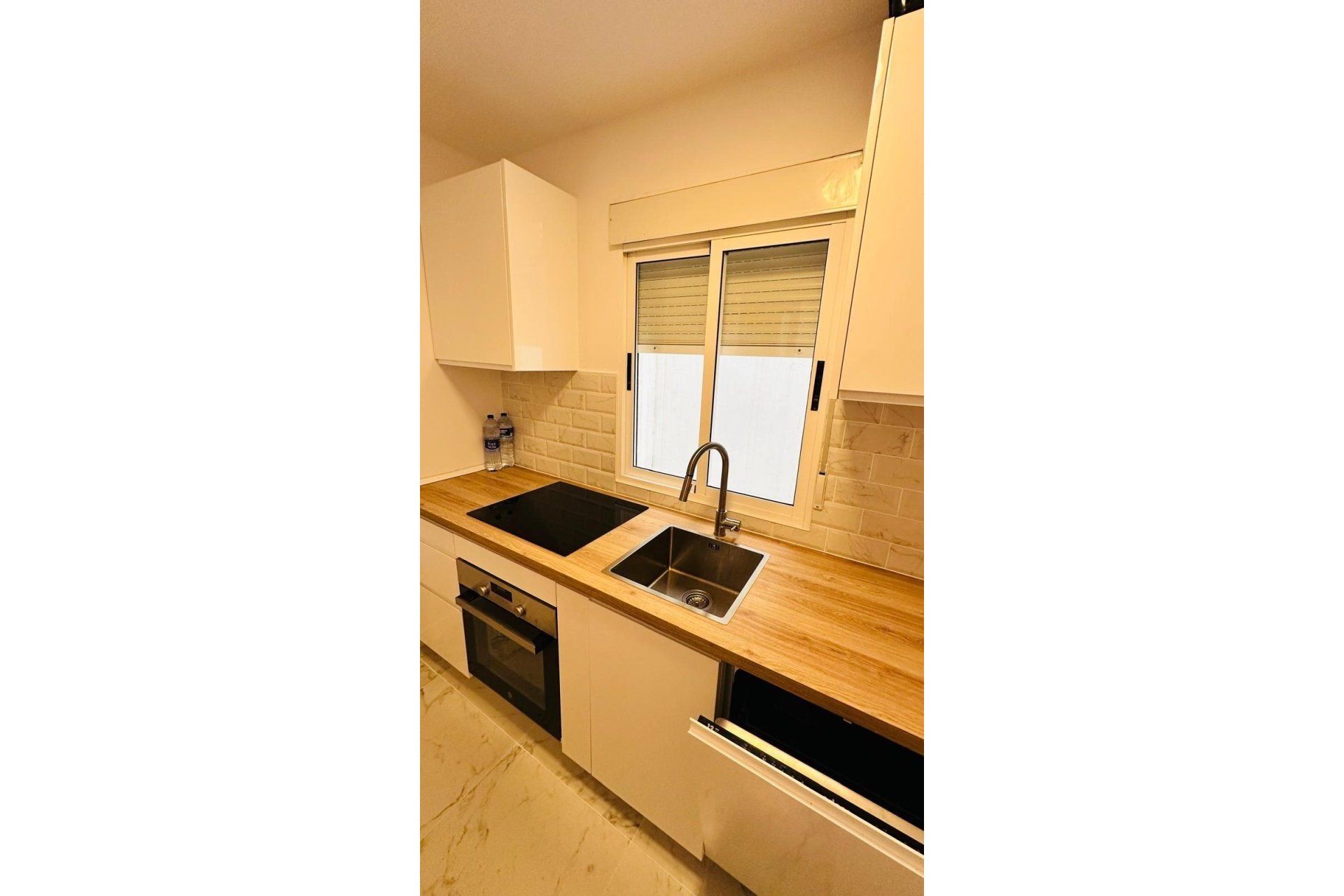 Wiederverkauf - Wohnung -
Torrevieja - Acequion