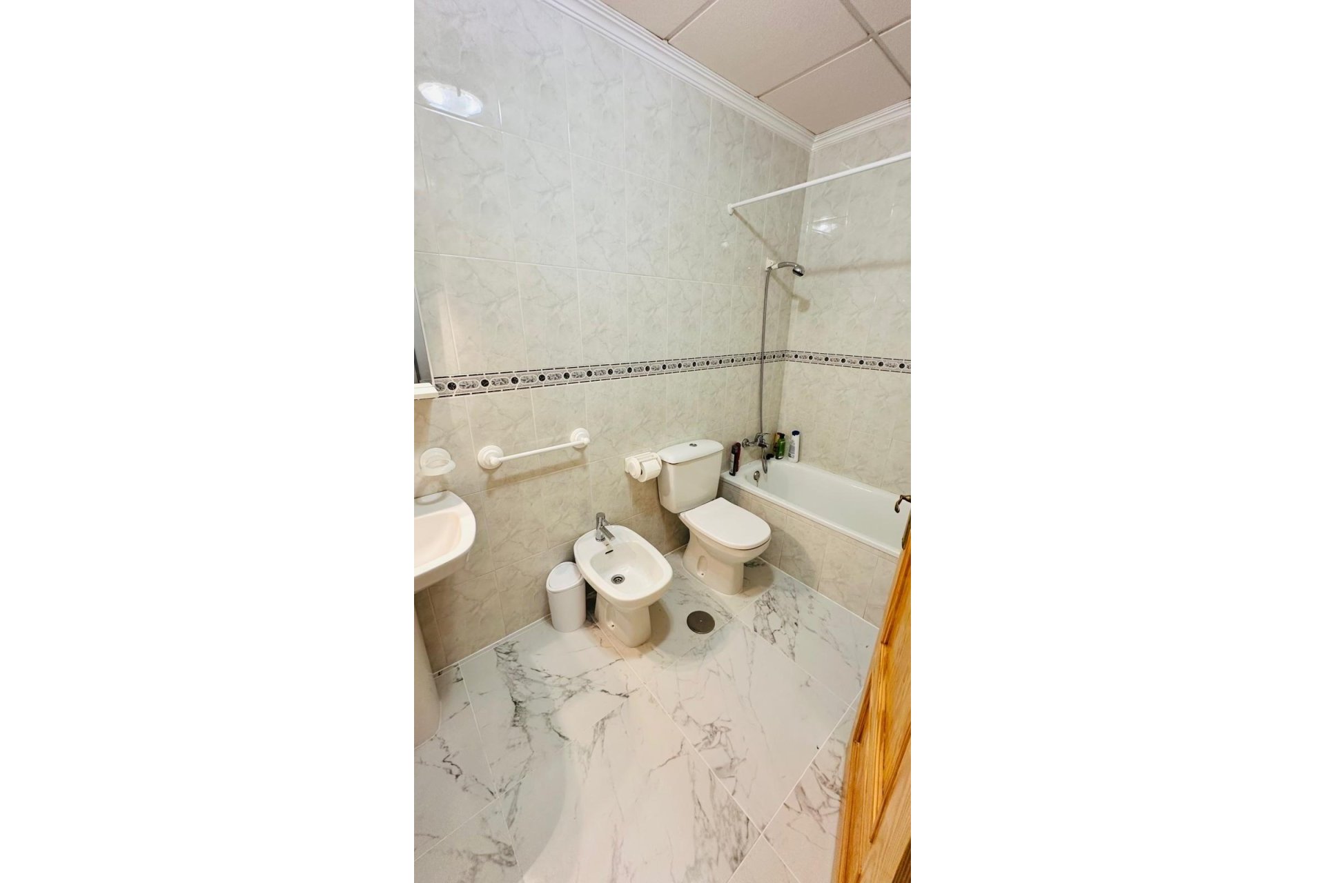 Wiederverkauf - Wohnung -
Torrevieja - Acequion