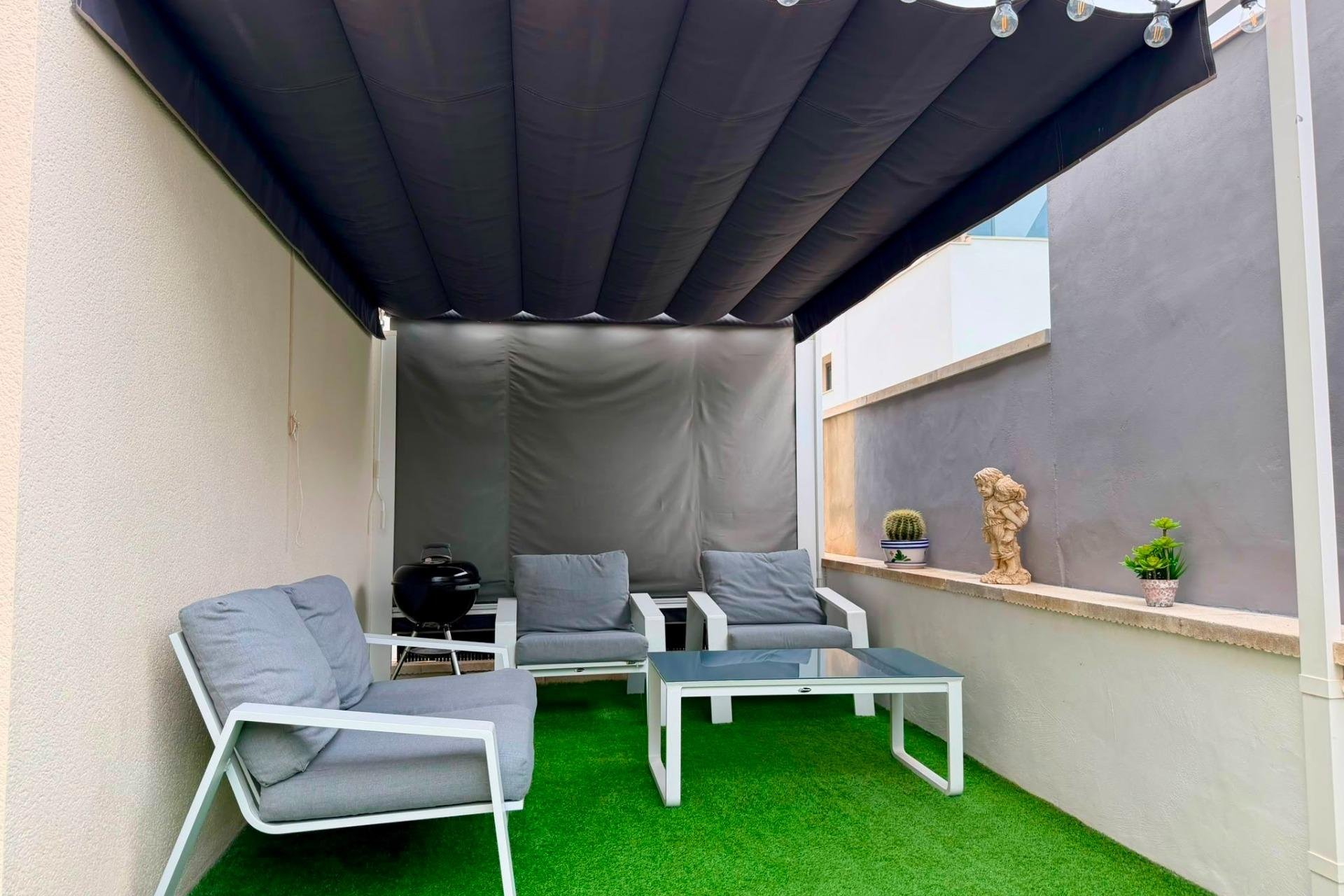 Wiederverkauf - Wohnung -
Torrevieja - Aguas Nuevas