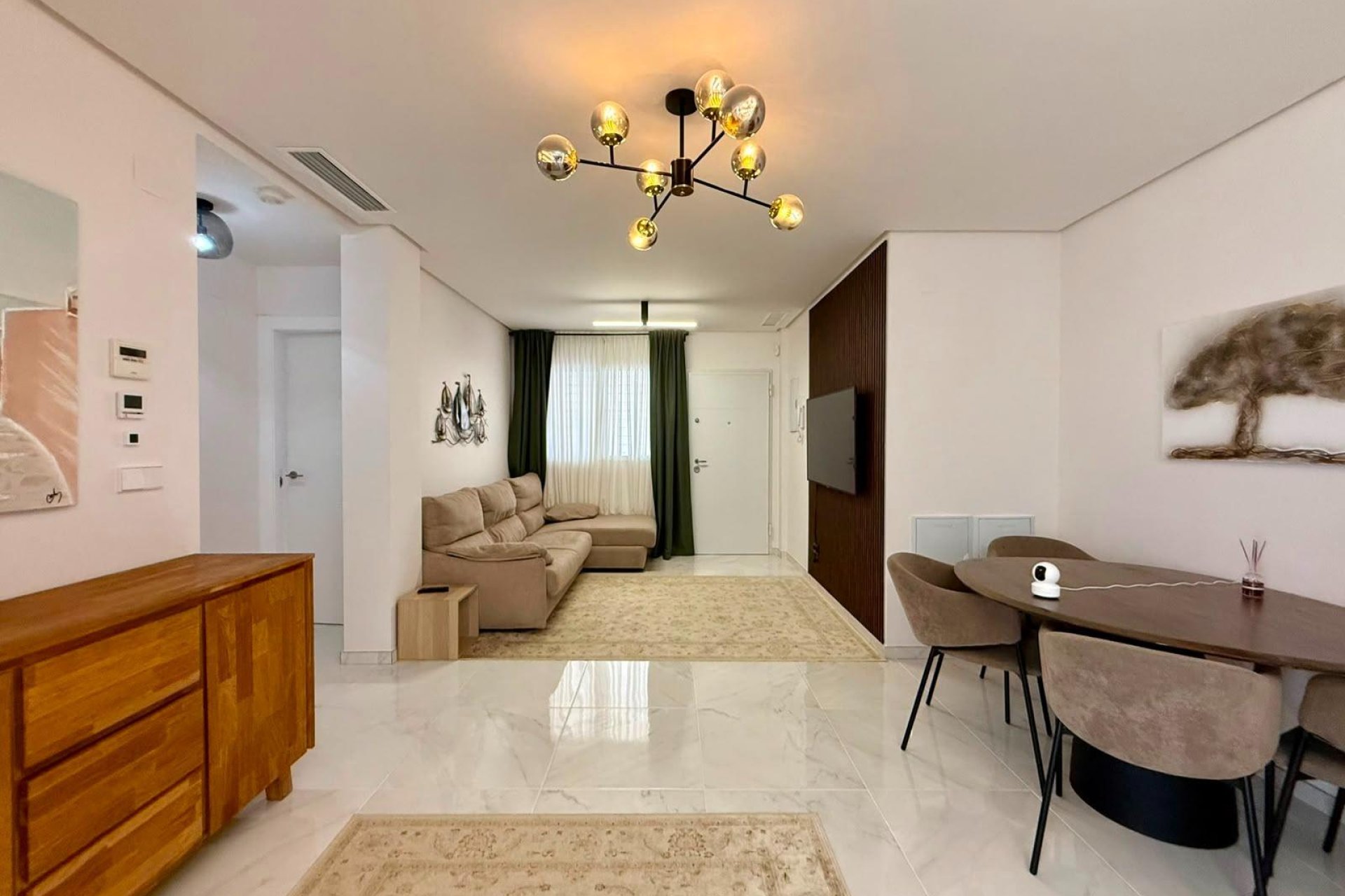 Wiederverkauf - Wohnung -
Torrevieja - Aguas Nuevas
