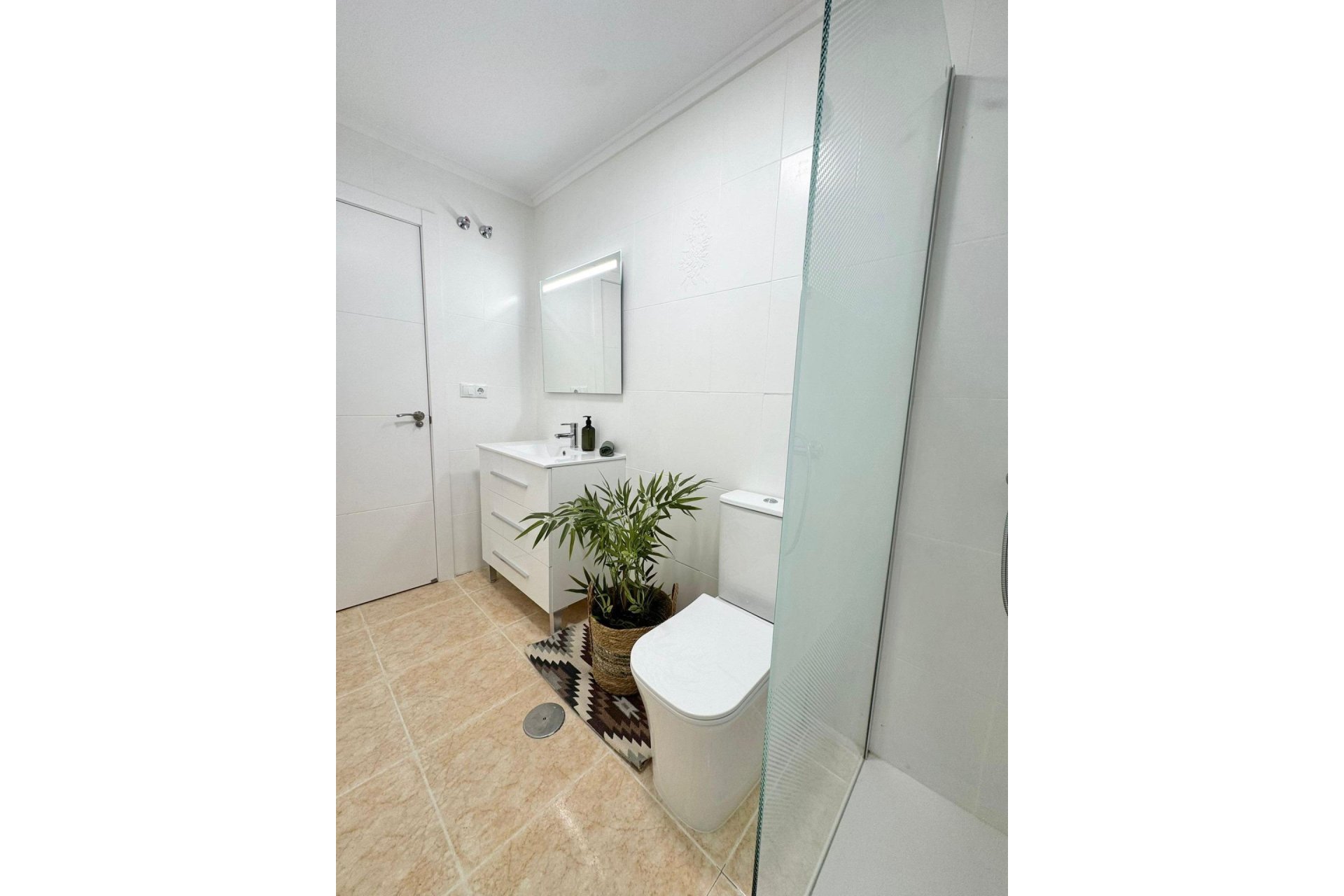 Wiederverkauf - Wohnung -
Torrevieja - Antonio Machado