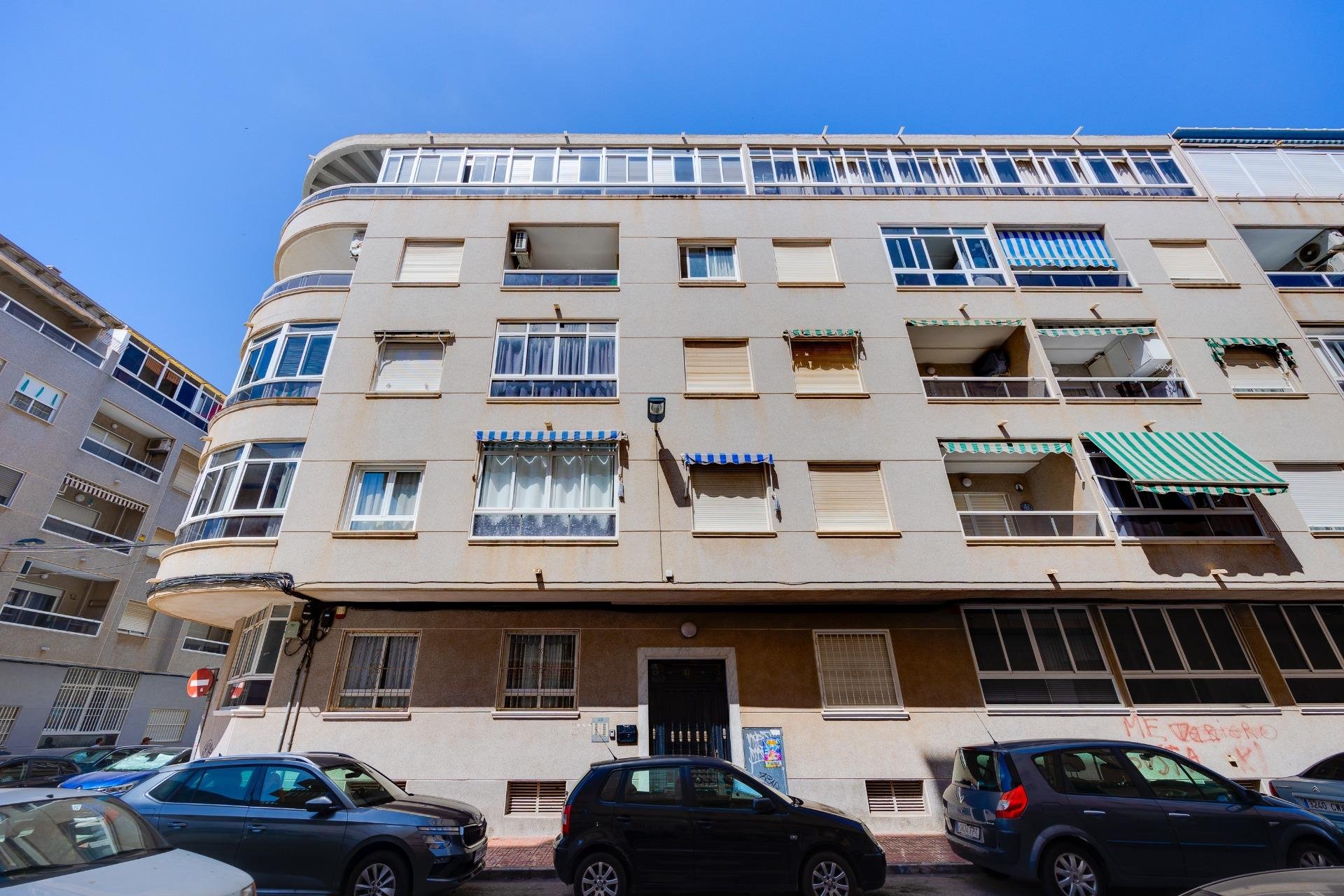 Wiederverkauf - Wohnung -
Torrevieja - Antonio Machado