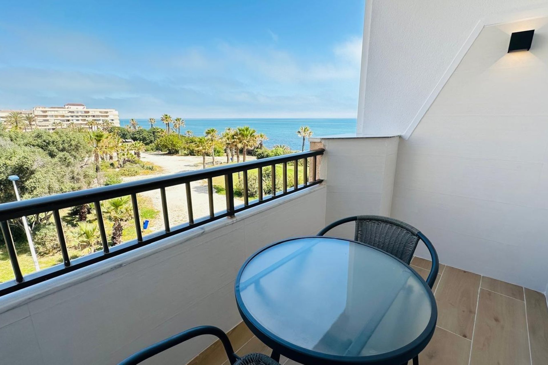 Wiederverkauf - Wohnung -
Torrevieja - Cabo Cervera