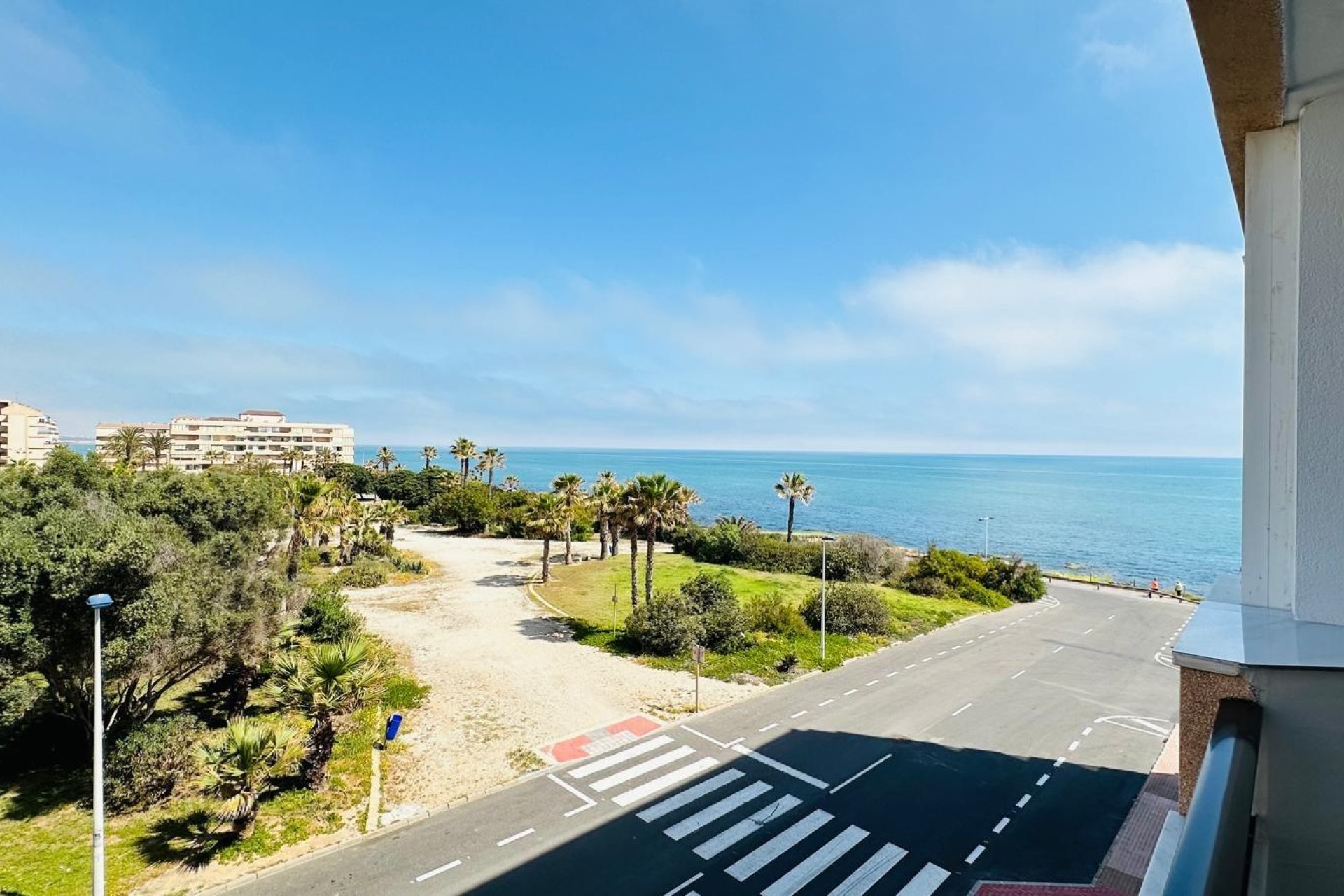 Wiederverkauf - Wohnung -
Torrevieja - Cabo Cervera