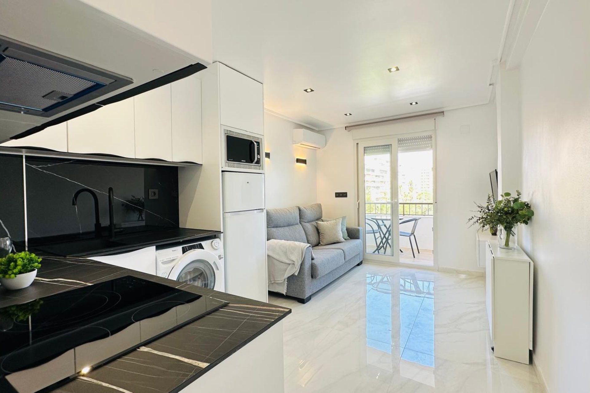 Wiederverkauf - Wohnung -
Torrevieja - Cabo Cervera