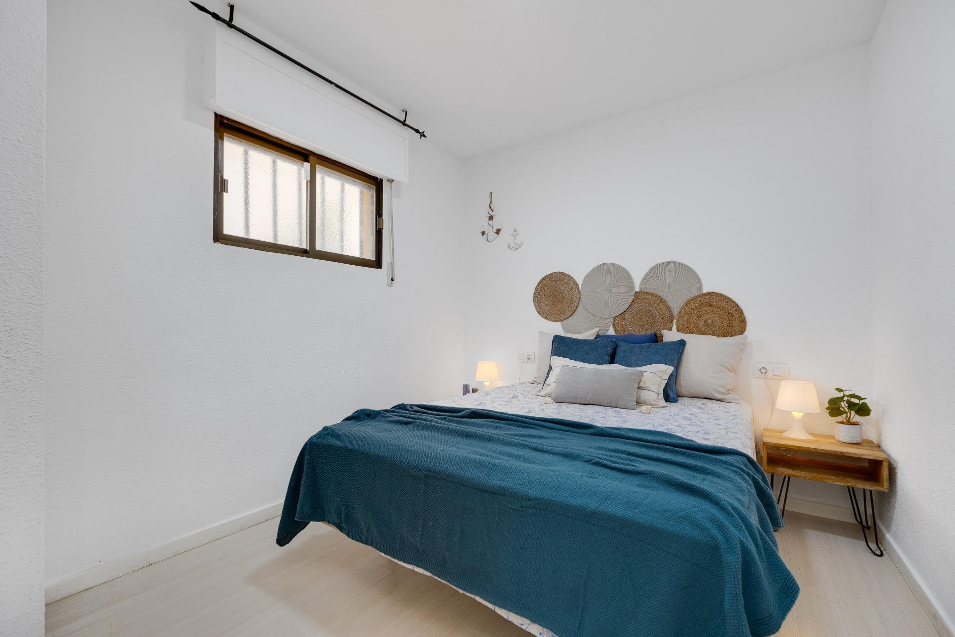 Wiederverkauf - Wohnung -
Torrevieja - Cabo Cervera