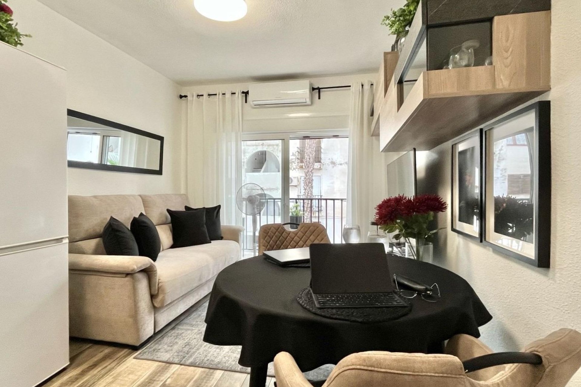 Wiederverkauf - Wohnung -
Torrevieja - Calas Blanca