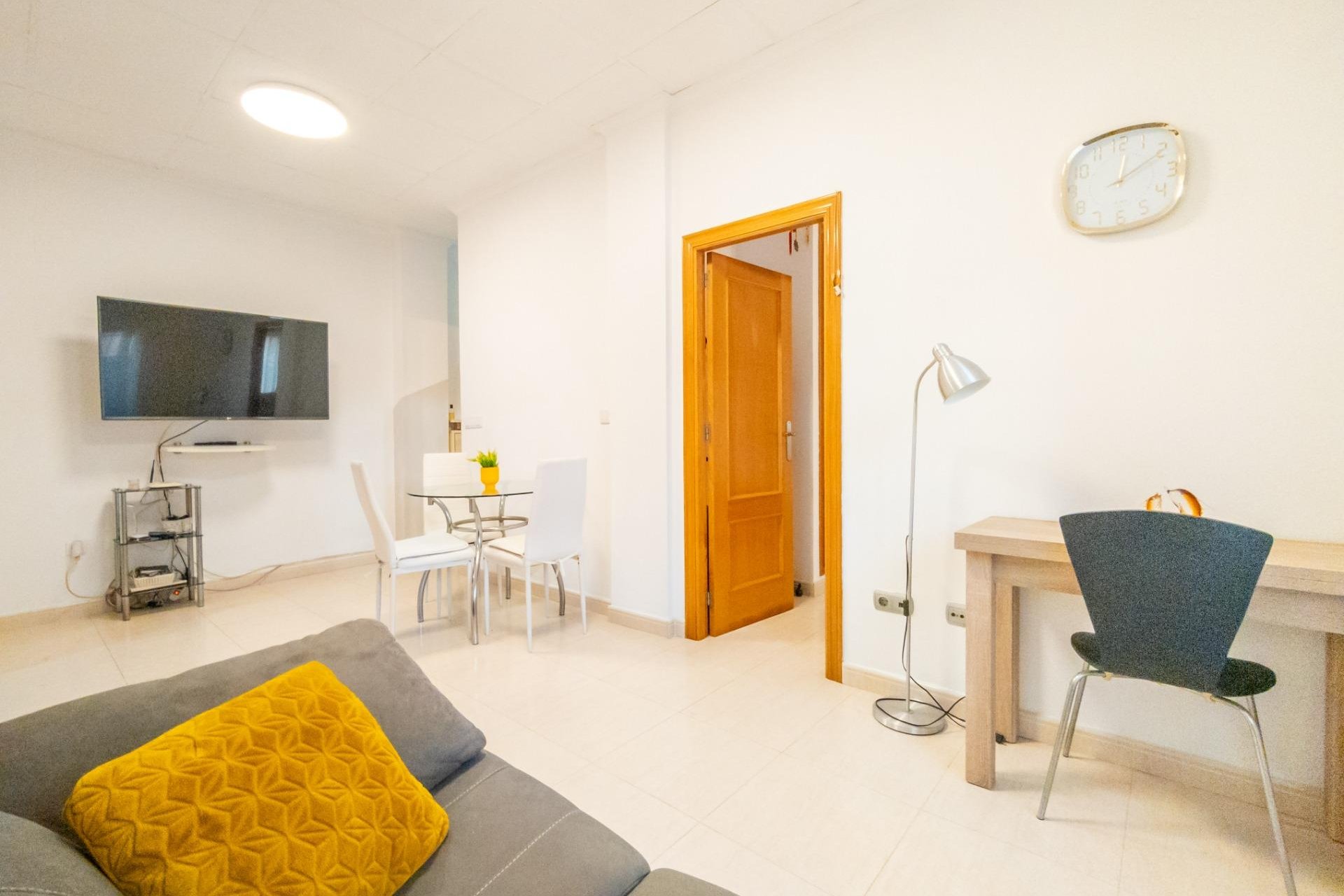 Wiederverkauf - Wohnung -
Torrevieja - Centro