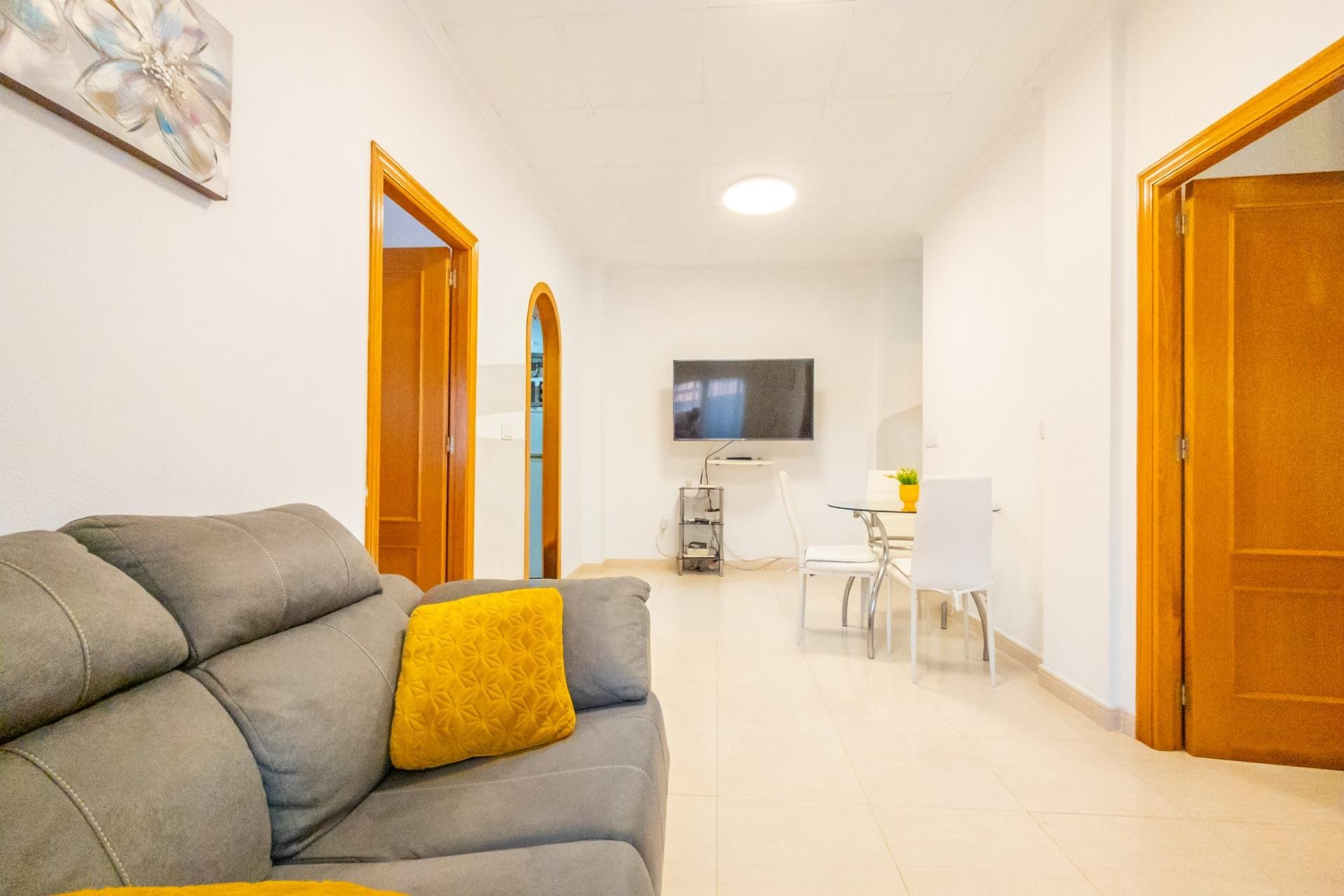 Wiederverkauf - Wohnung -
Torrevieja - Centro