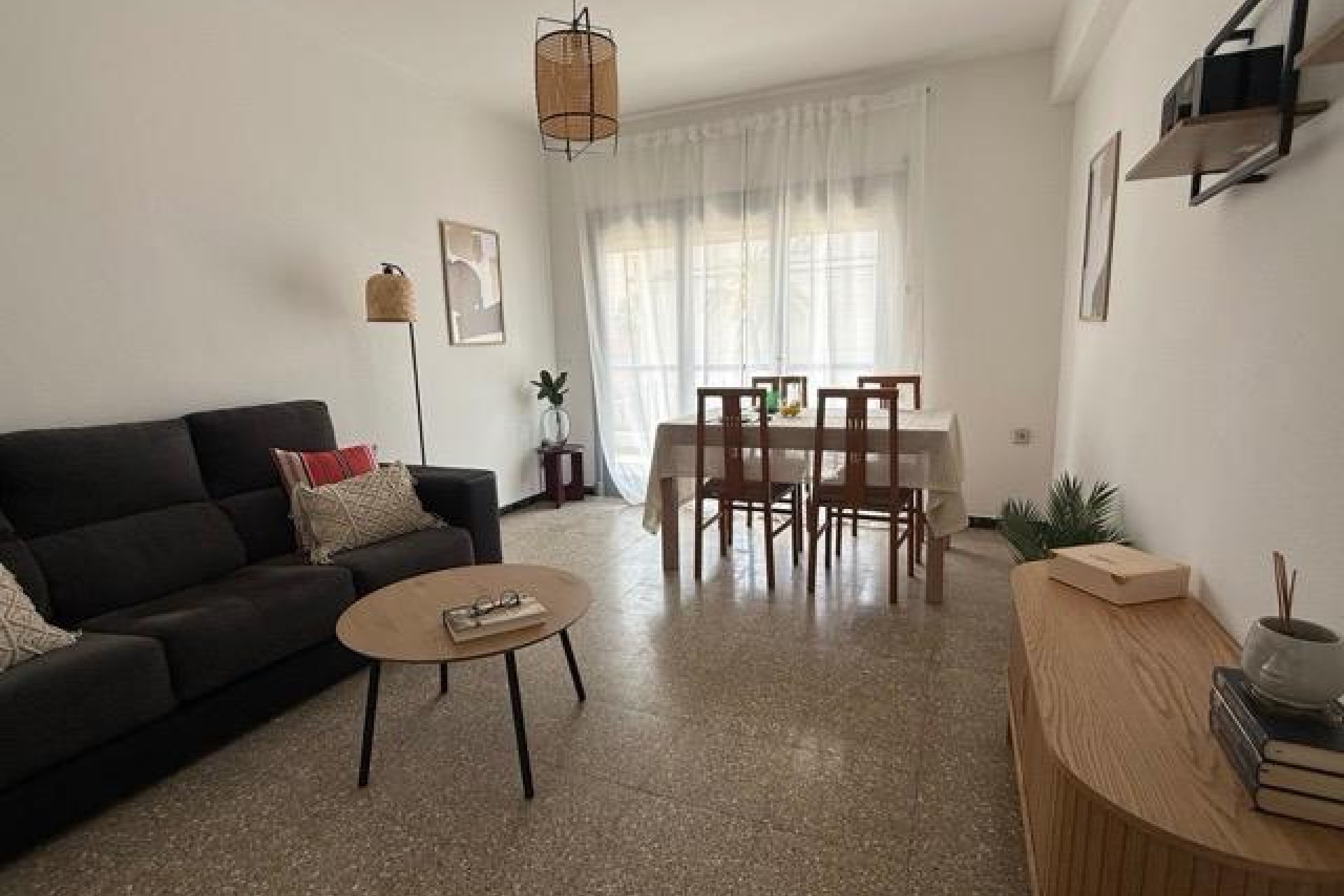 Wiederverkauf - Wohnung -
Torrevieja - Centro