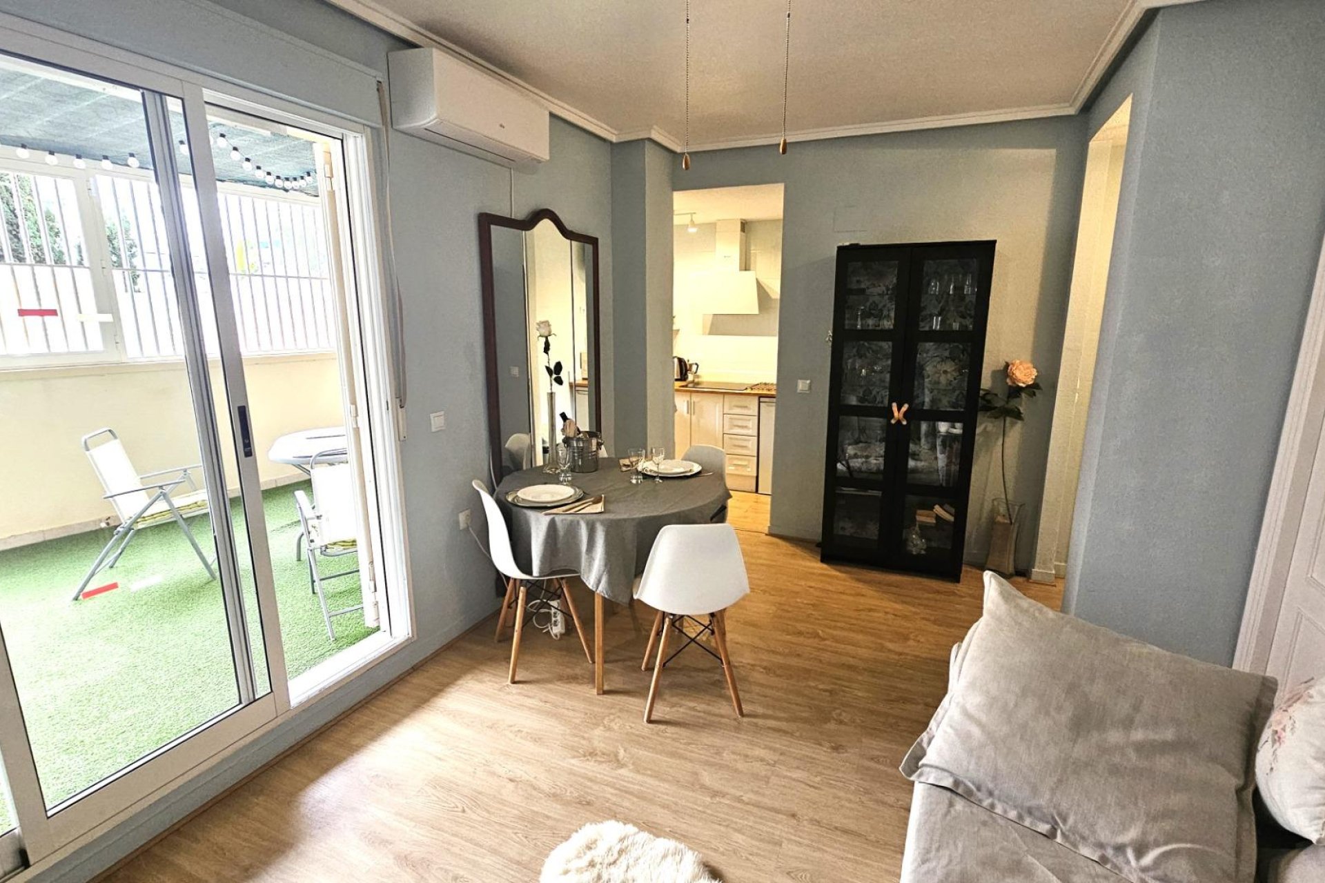 Wiederverkauf - Wohnung -
Torrevieja - Centro