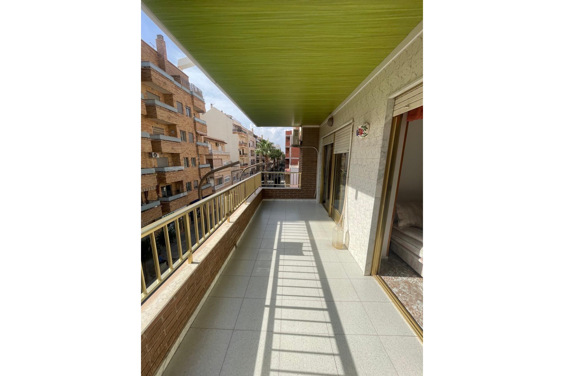 Wiederverkauf - Wohnung -
Torrevieja - Centro