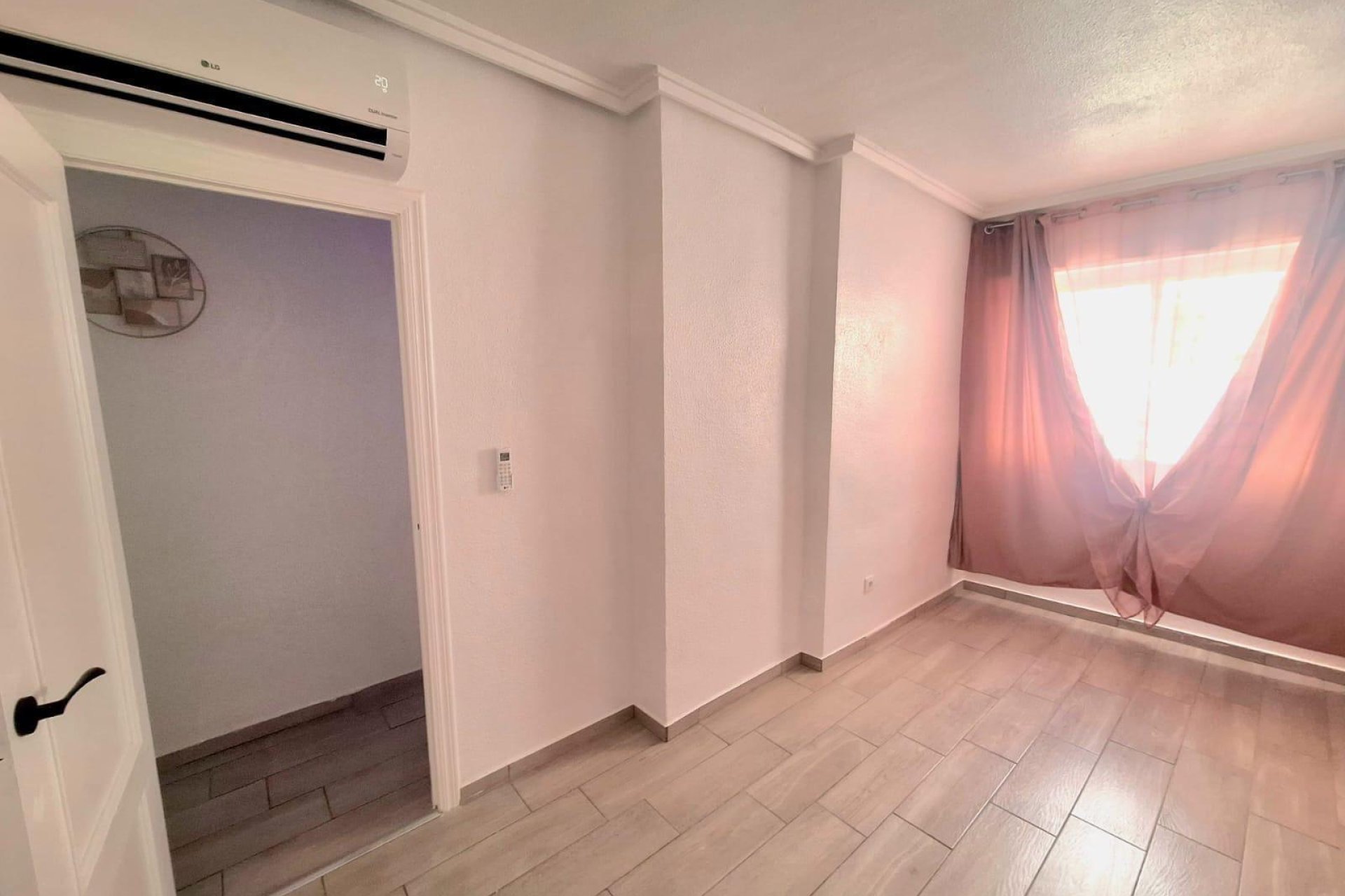Wiederverkauf - Wohnung -
Torrevieja - Centro