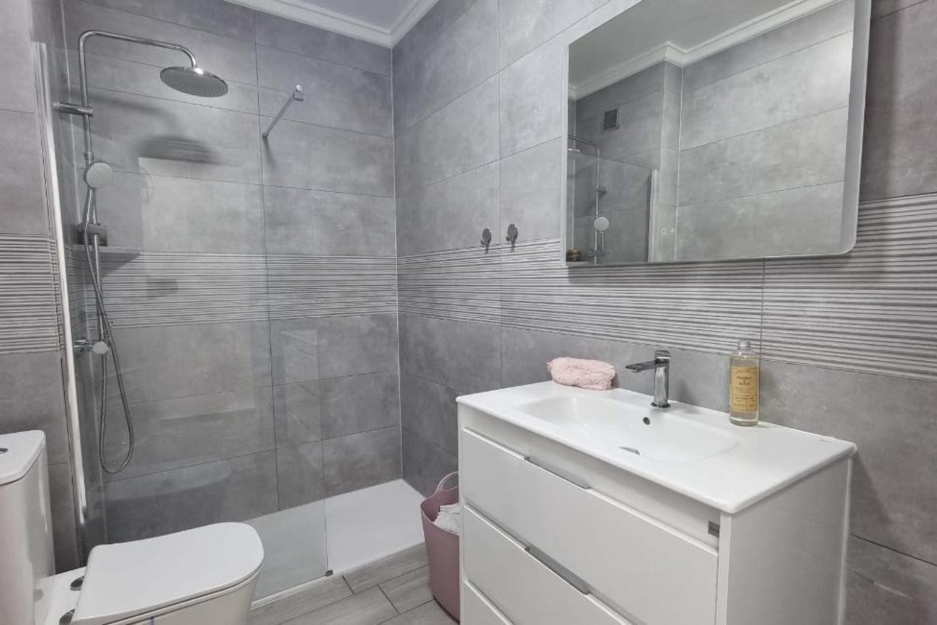 Wiederverkauf - Wohnung -
Torrevieja - Centro