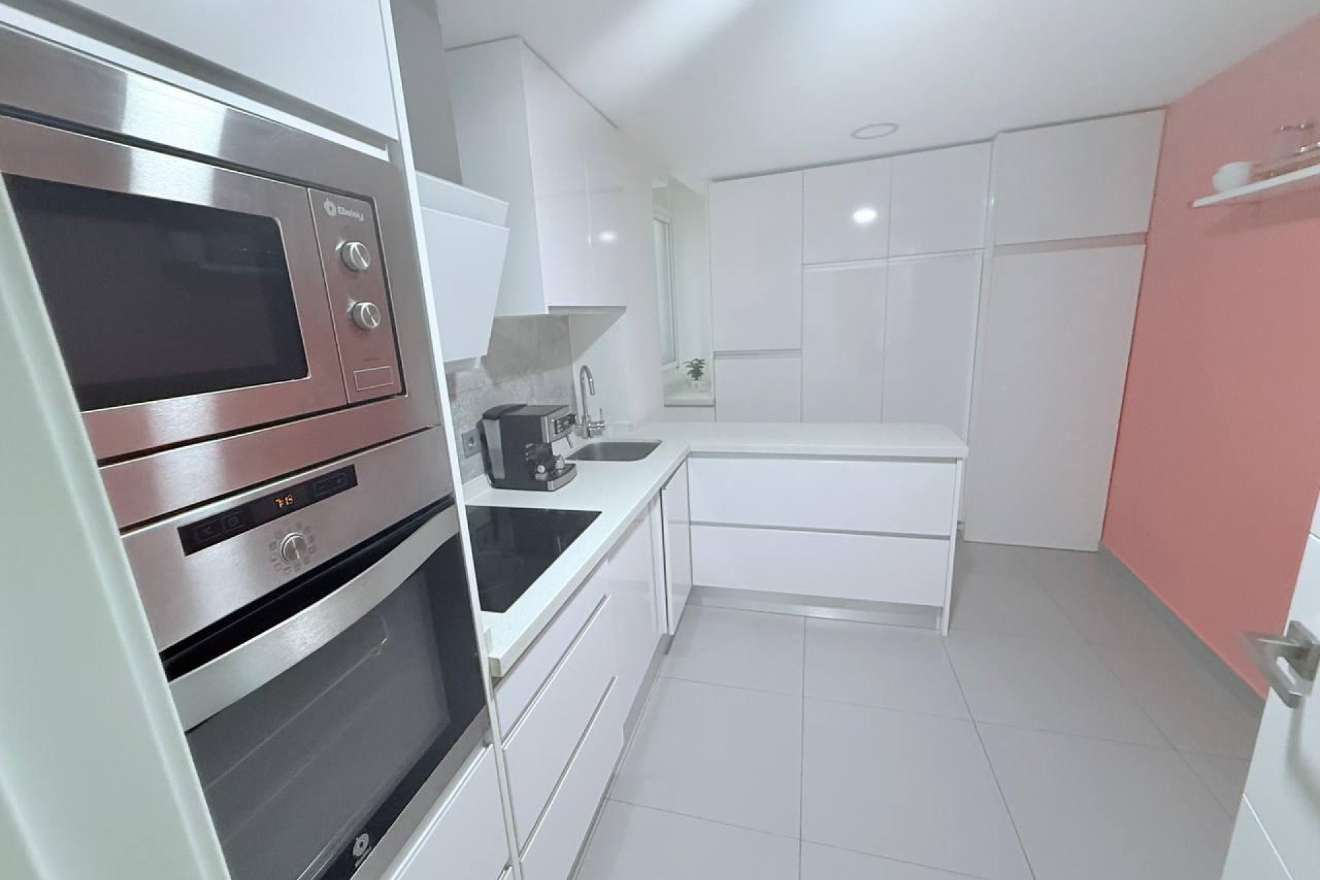 Wiederverkauf - Wohnung -
Torrevieja - Centro