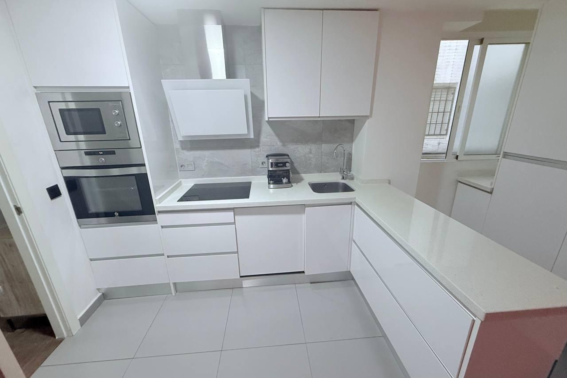 Wiederverkauf - Wohnung -
Torrevieja - Centro