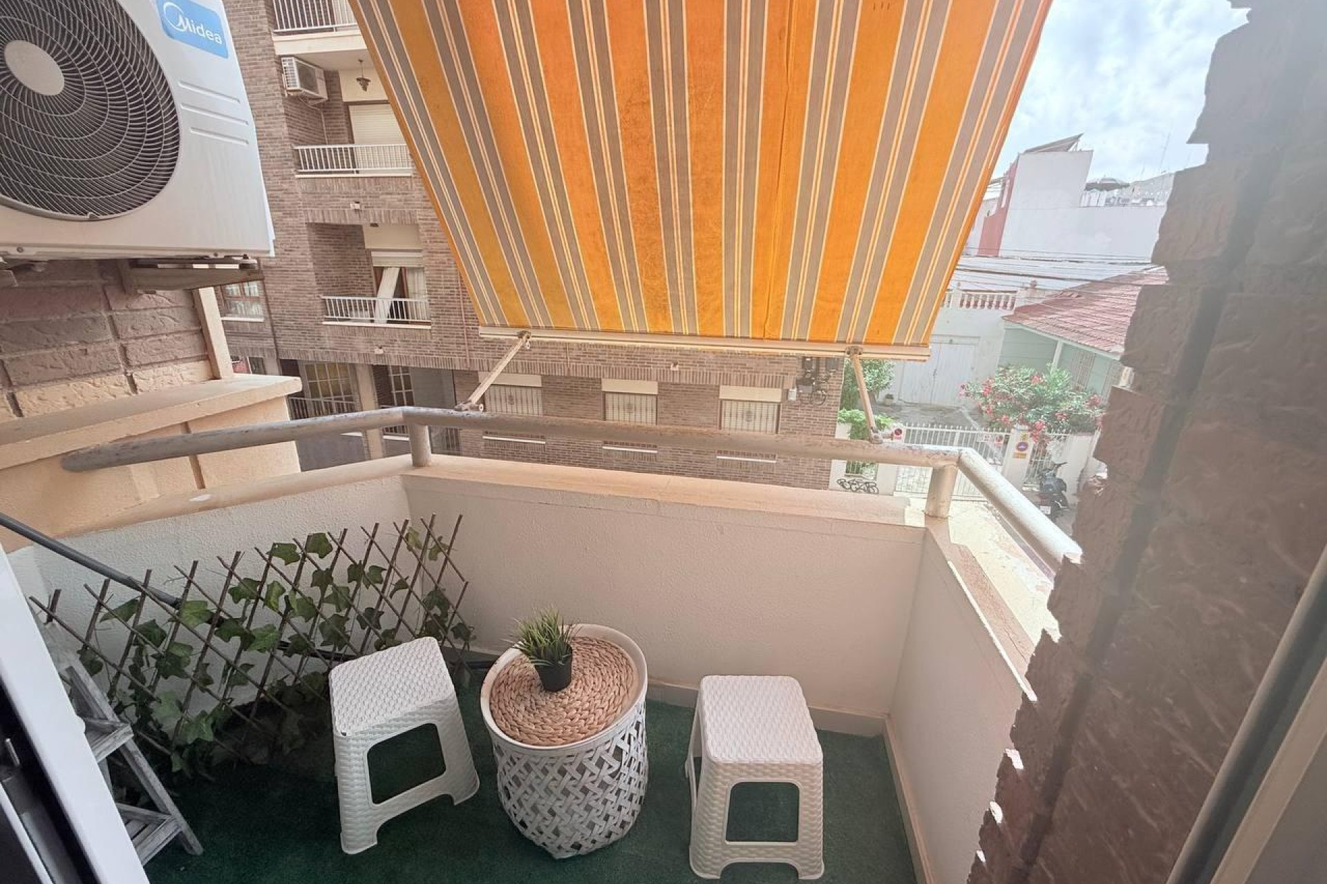 Wiederverkauf - Wohnung -
Torrevieja - Centro