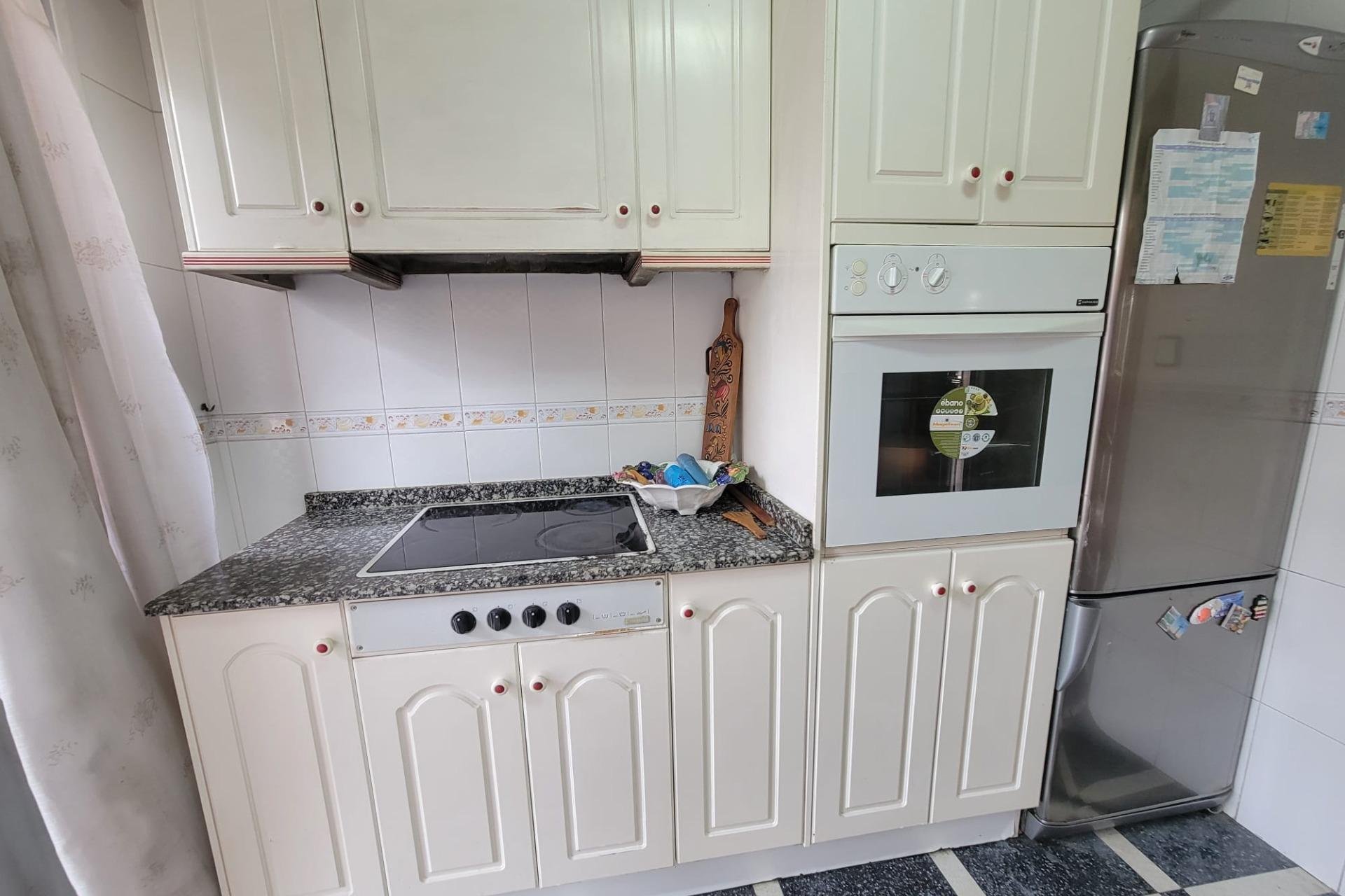 Wiederverkauf - Wohnung -
Torrevieja - Centro