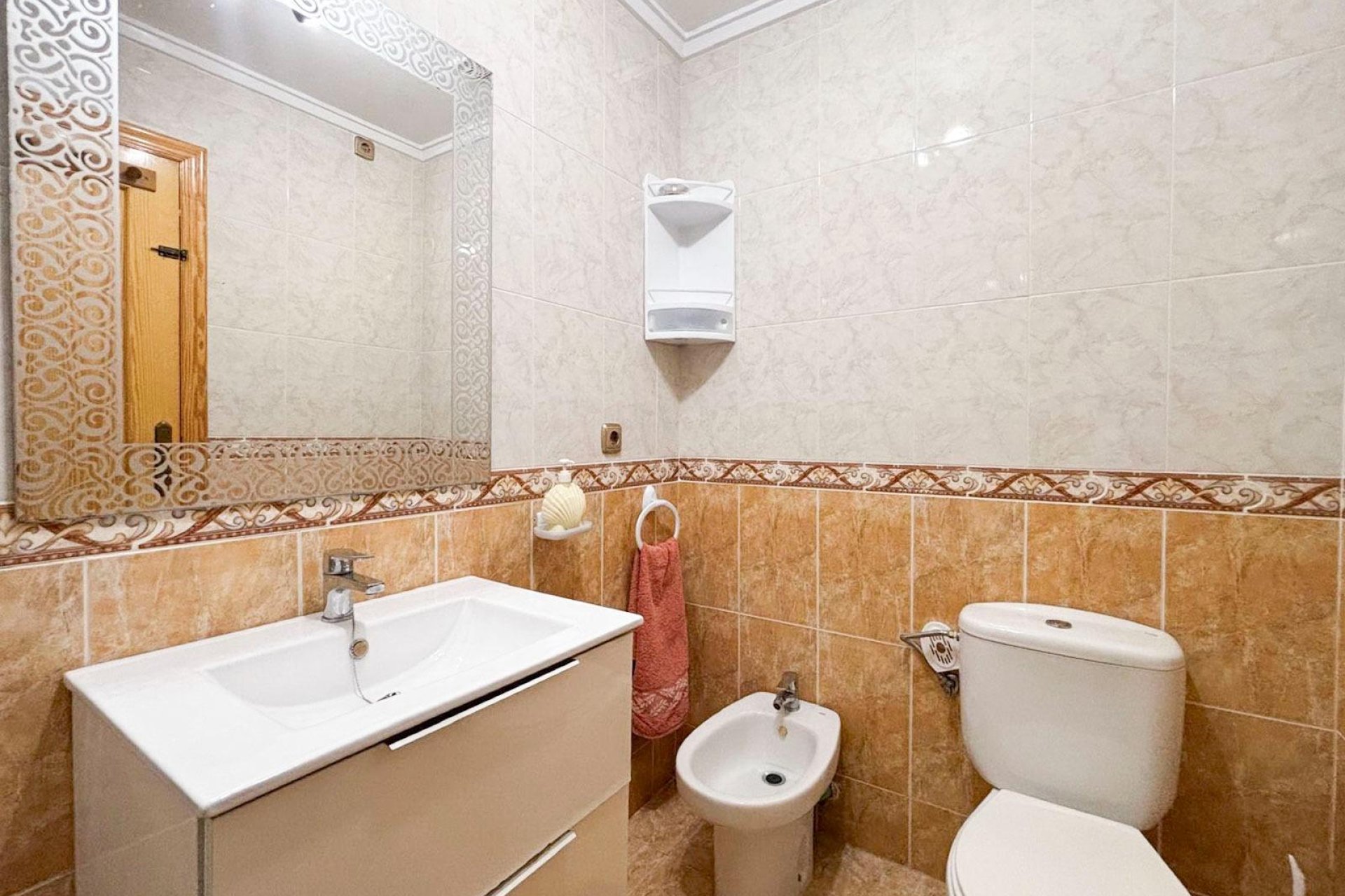 Wiederverkauf - Wohnung -
Torrevieja - Centro