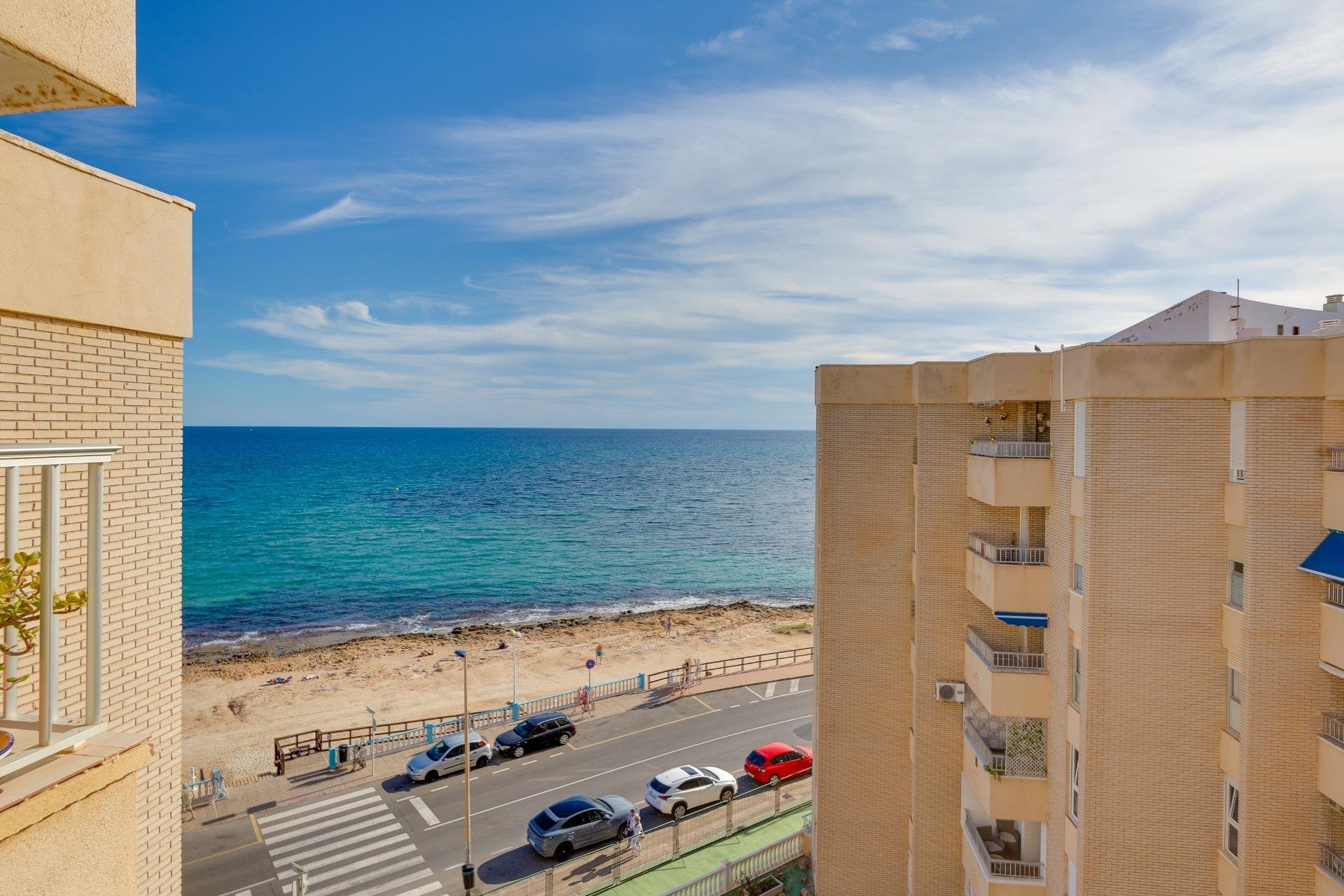 Wiederverkauf - Wohnung -
Torrevieja - Centro